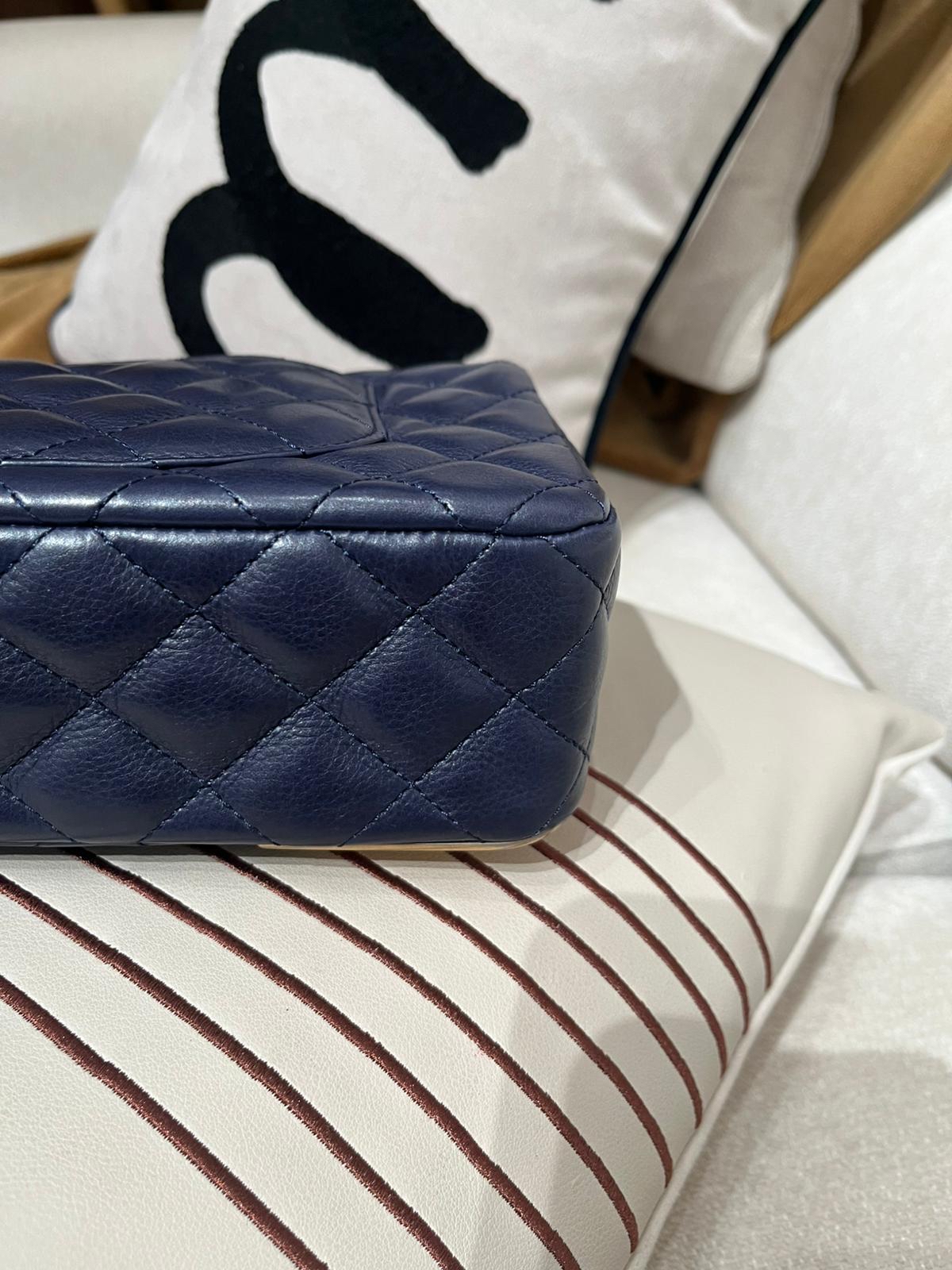 Chanel flap bag  100%Authentic,95%new ✅card✅Dust bag✅Box