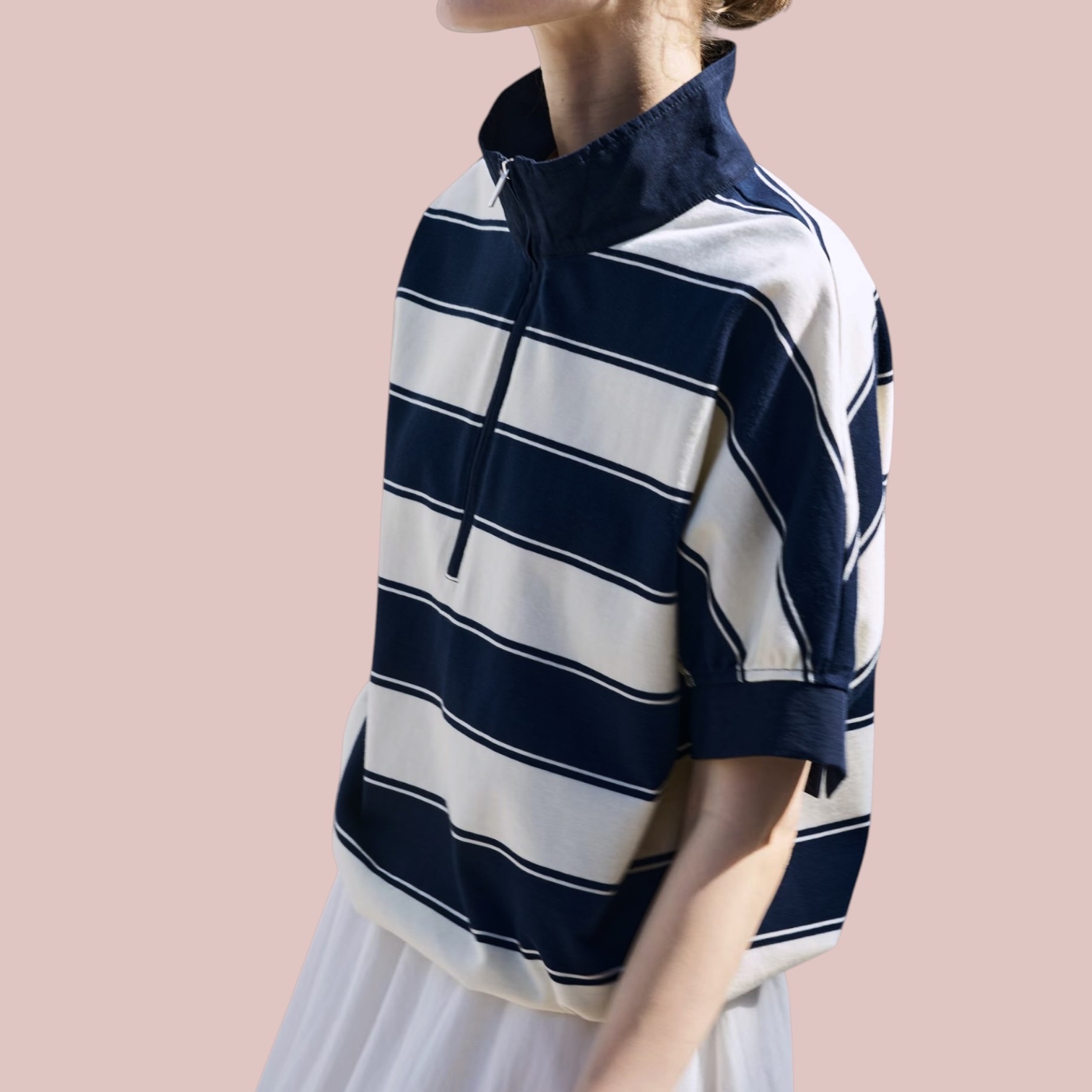 221485 粗間拉錬領Tee