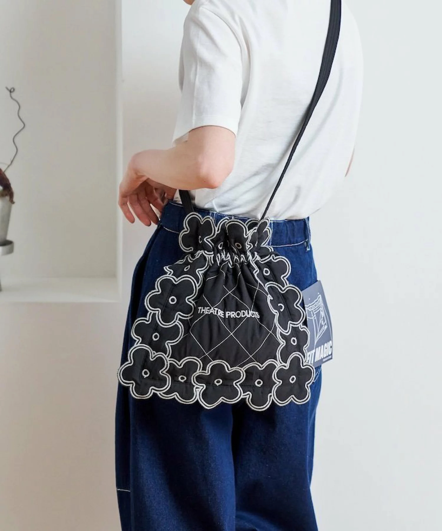 日本預訂📍日本限定THEATRE PRODUCTS花花邊圖案Tote Bag 不包郵 2026年4月上旬出貨