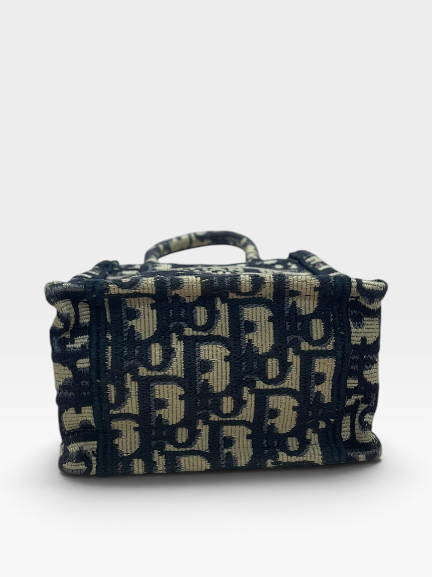 Pre-Owned DIOR Mini Book Tote Phone Bag / Product Code: 100104