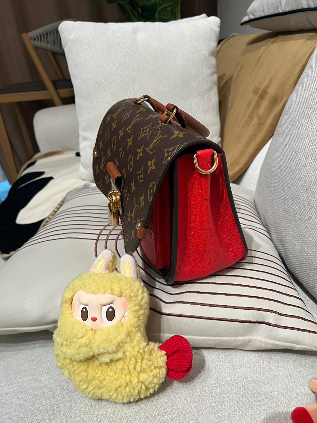 未使用品 Lv VAUGIRARD M44548 2way bag 100%Authentic,Unused未使用品 ✅專門店收據✅長肩帶兩用✅防塵袋  ✨