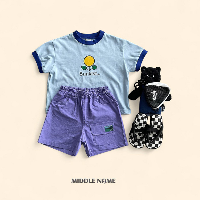 🇰🇷middle name tee