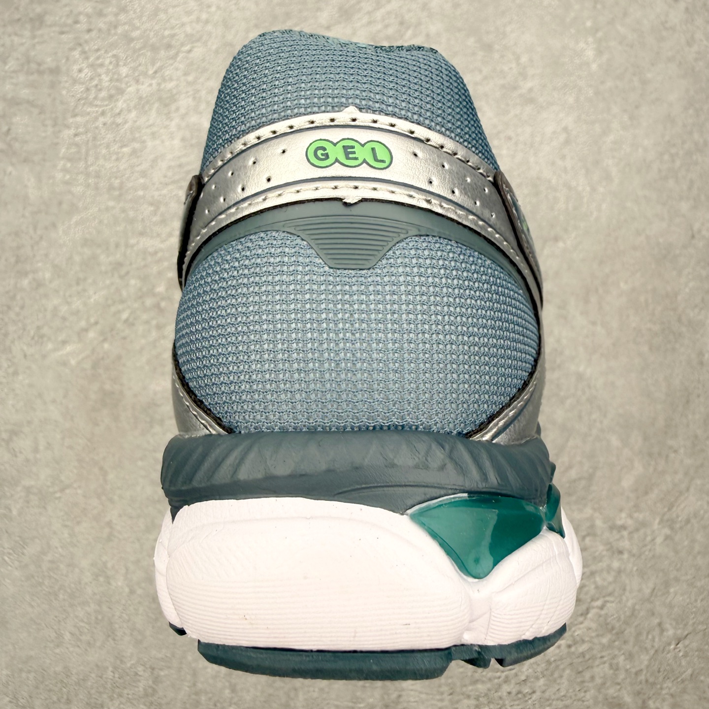 Asics Gel-Cumulus 16