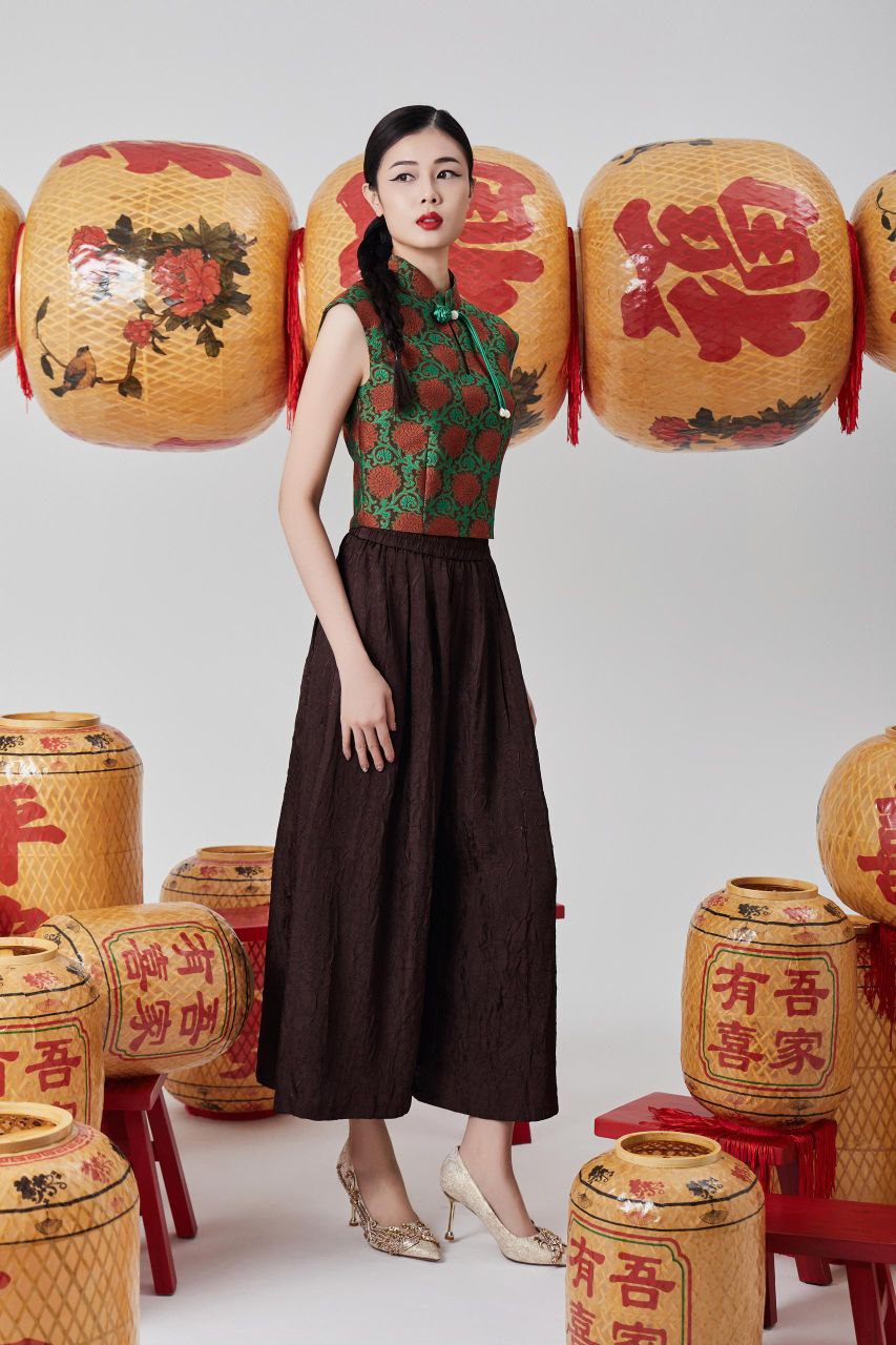 免烫塑胶头长裤 1600