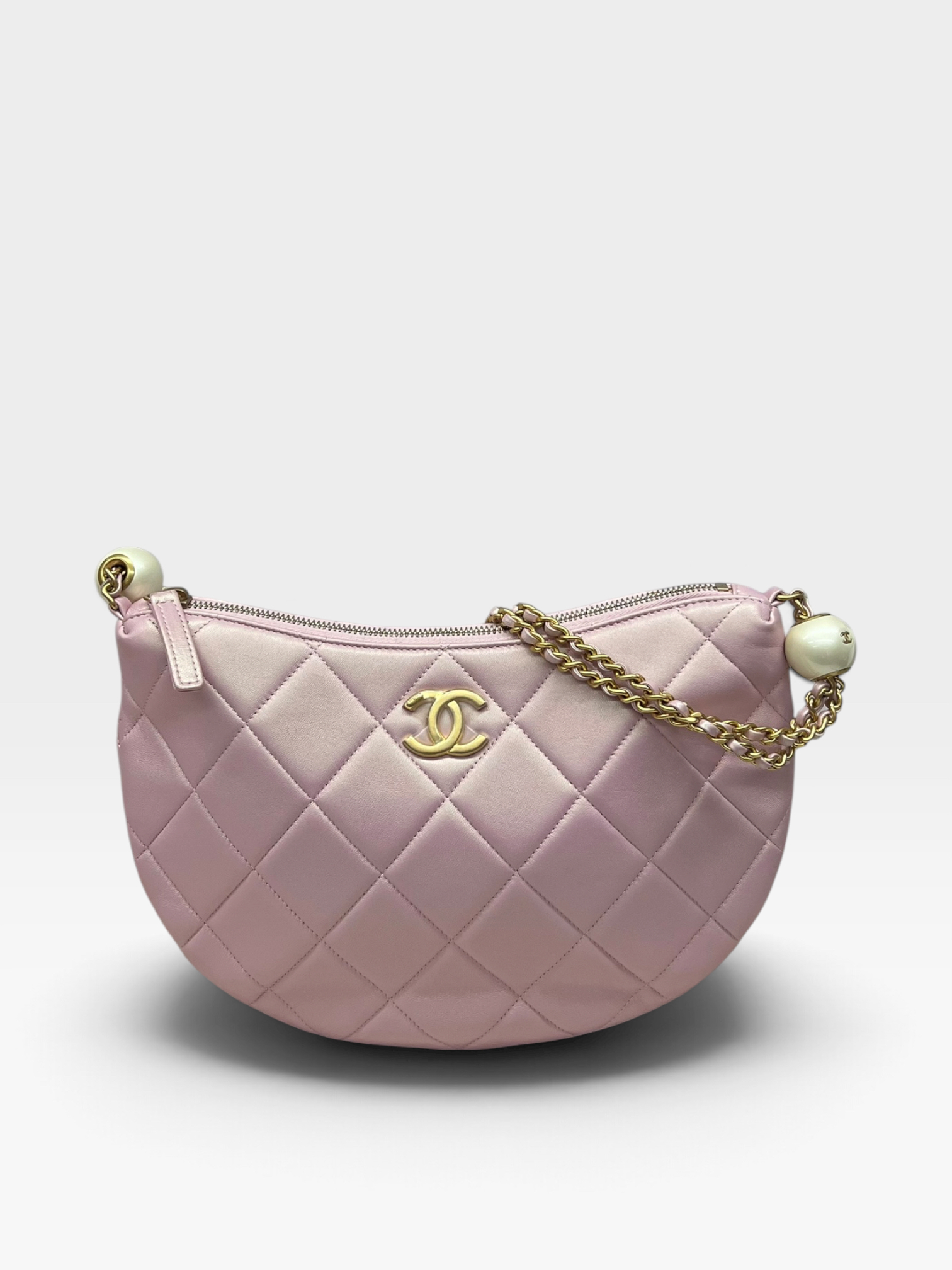 Pre-Owned CHANEL "All About Pearls" Hobo Bag / Product Code: 092505