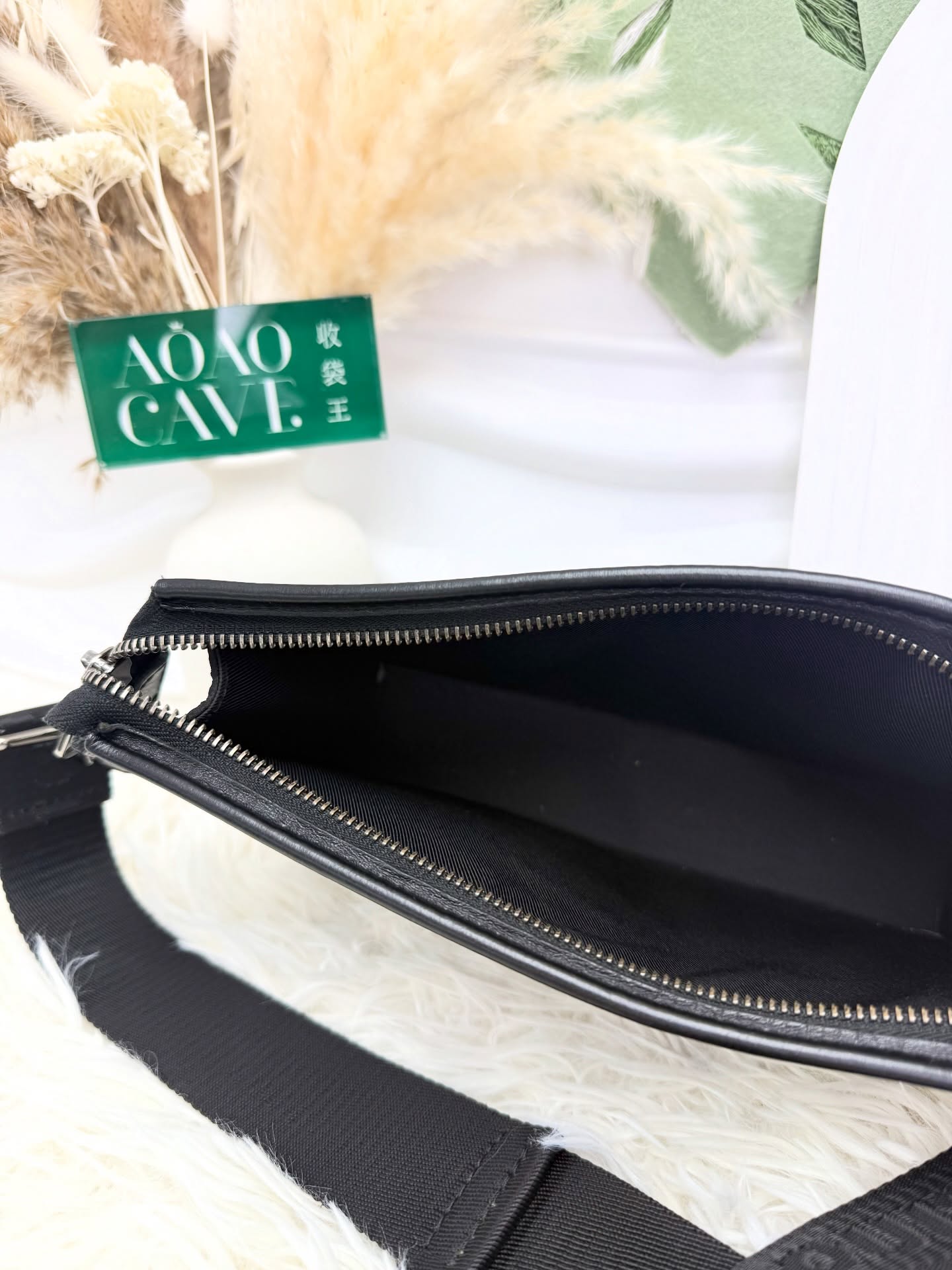 Lv👜 PRE OWNED 🛍️黑色老花二合一