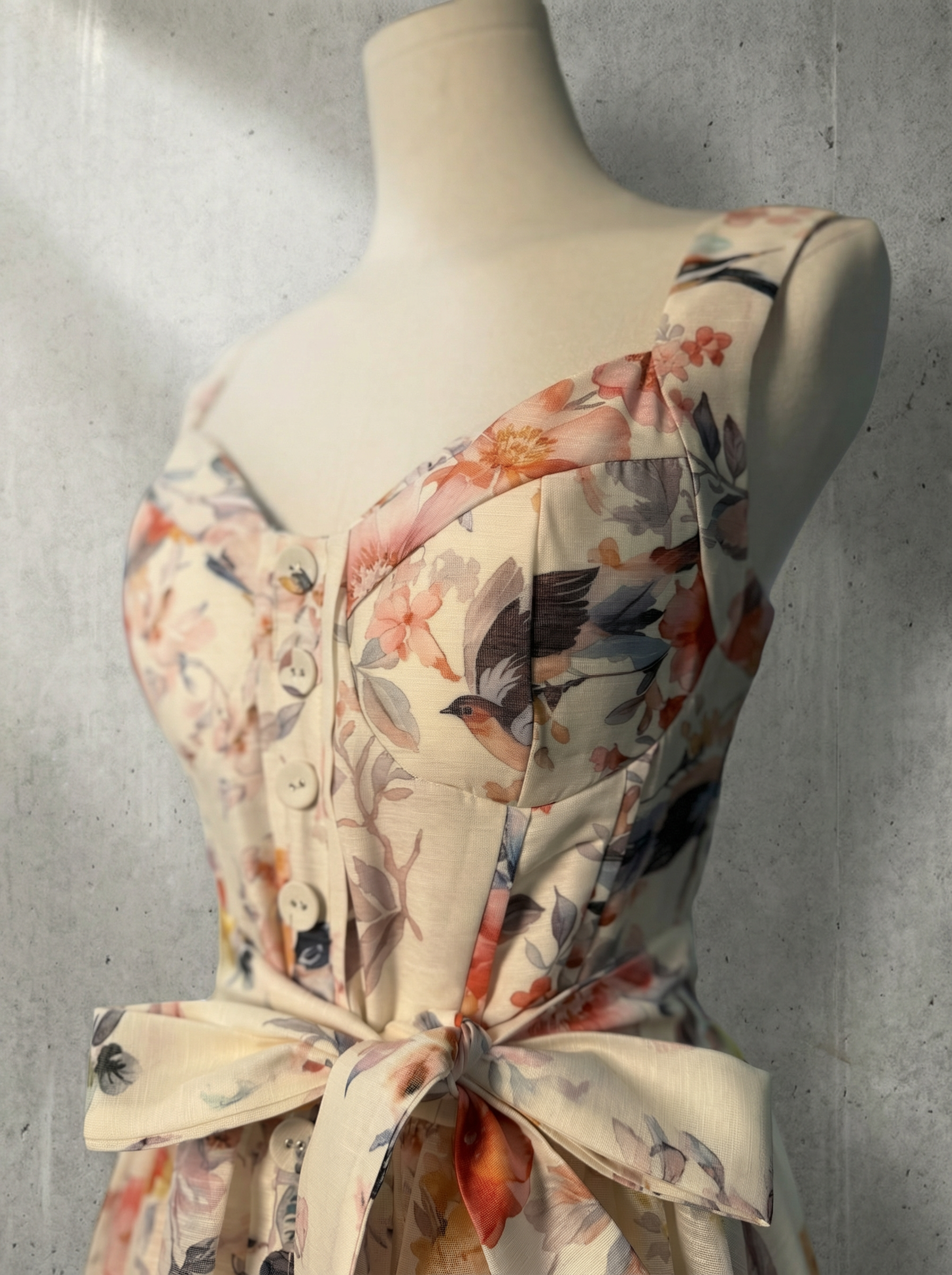 復古花卉印花連身裙配腰帶