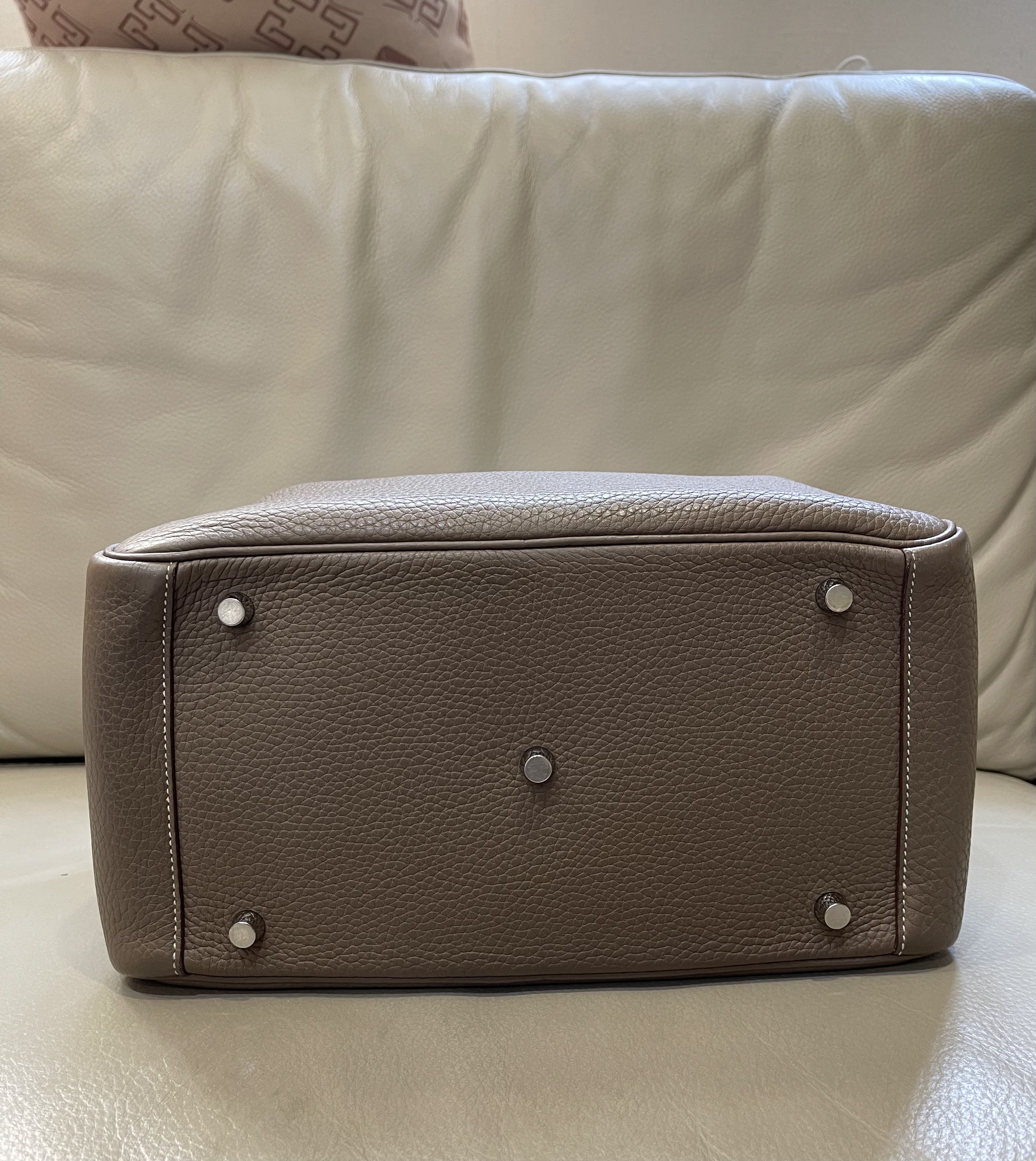 Pre-owned Hermès Lindy30 stamp x / Product Code: 26031408