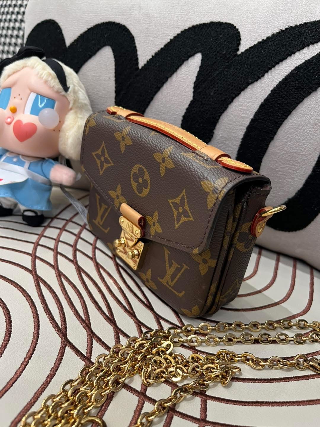 Lv Micro Metis Monogram M81267 100%Authentic,99%new ✅專門店收據✅nfc✅chain✅dust bag 