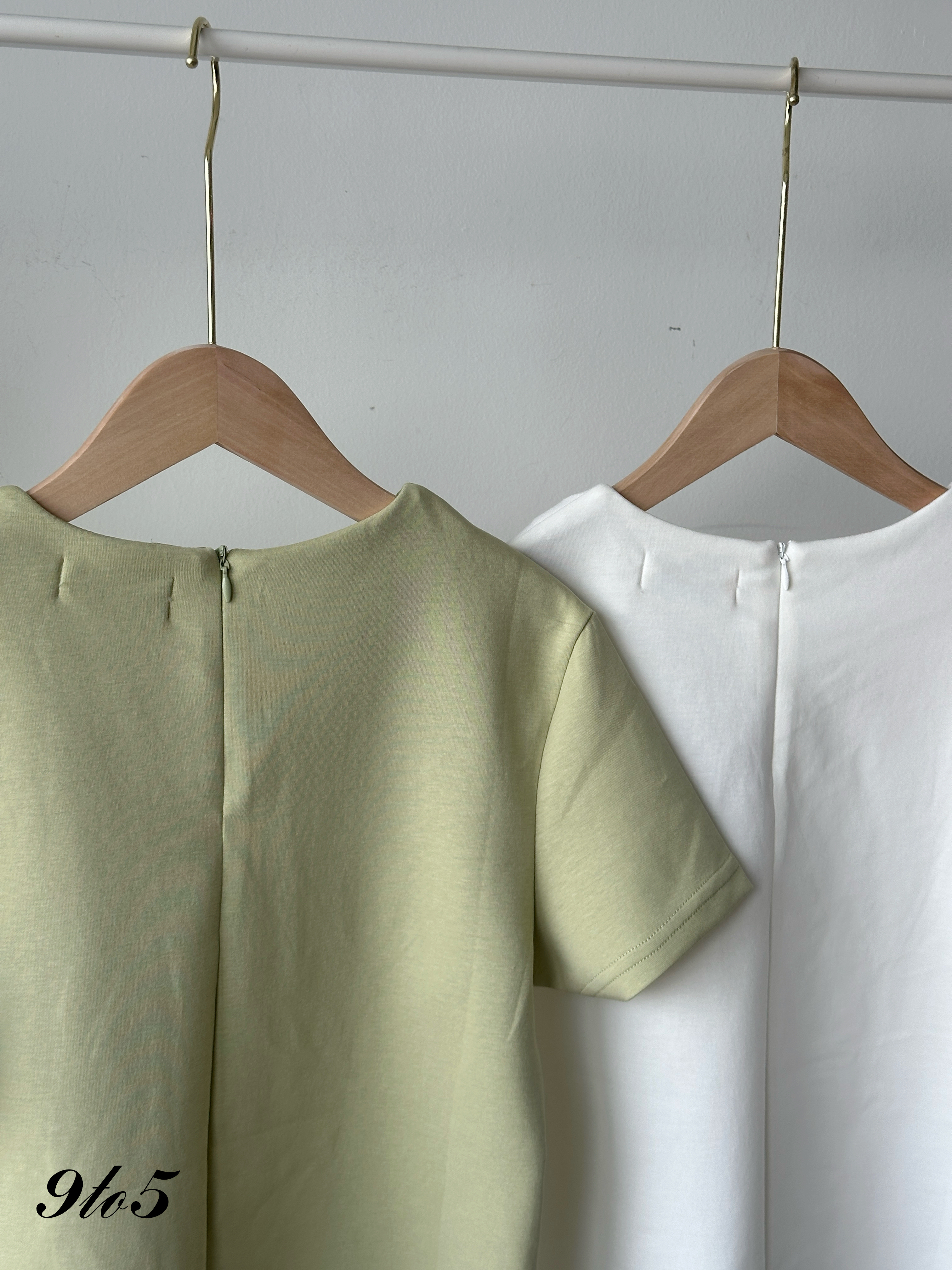 T4284 Short Sleeve Wavy Top - 4 Colors 