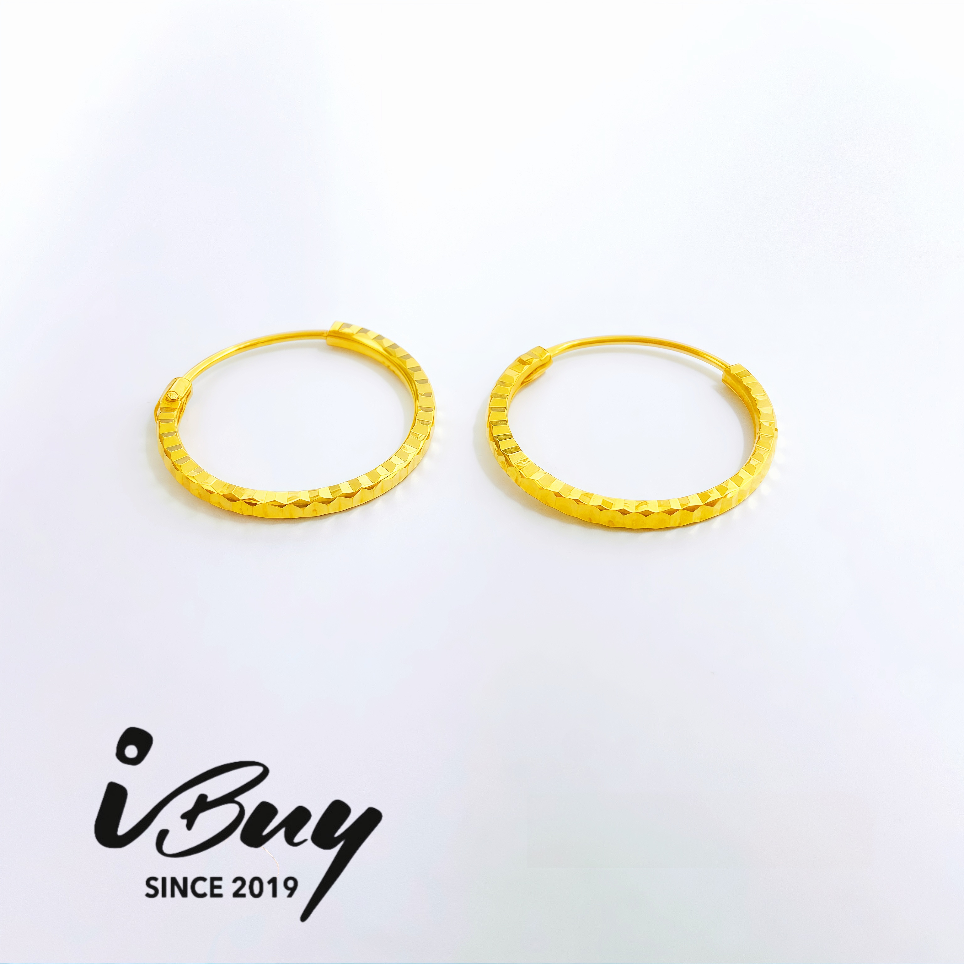 916 GOLD ZIGZAG CUT EARRING 916 金 Z字车花耳环