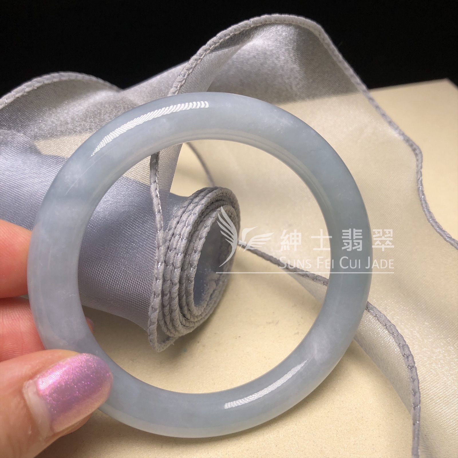 會卡白雲天圓鐲52.9mm  C06234