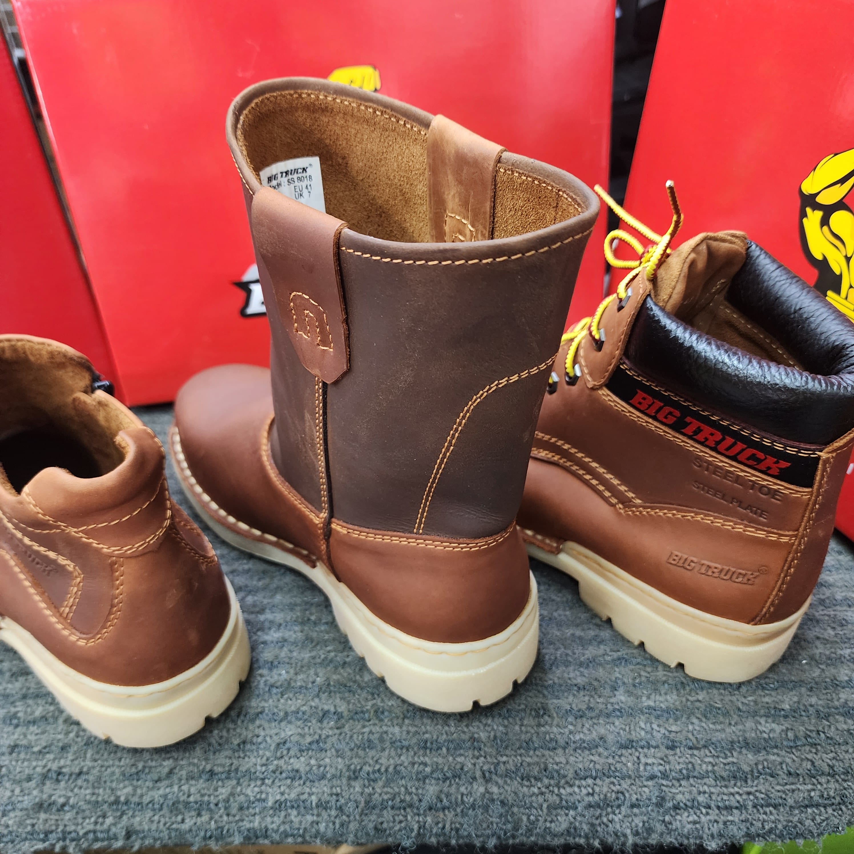 BIG TRUCK 8018 8033 8035 HONEY RUBBER SOLE SAFETY SHOES HIGH CUT ZIP LACE Leather Kasut Keselamatan