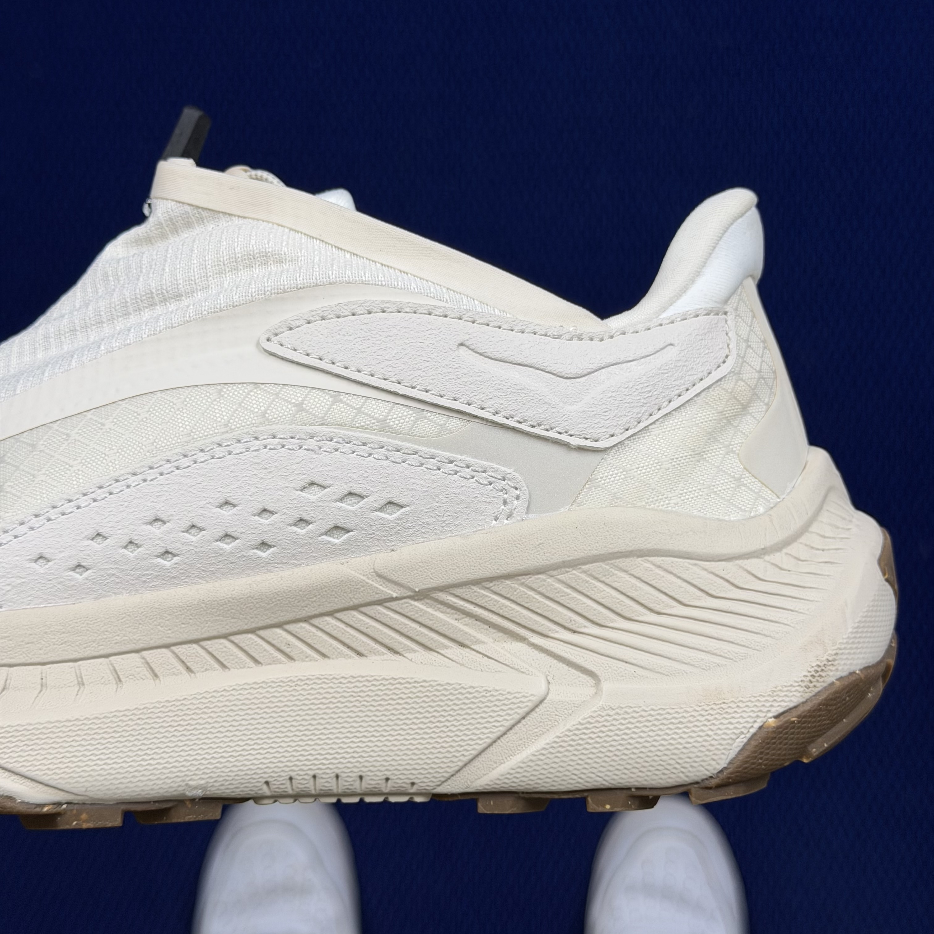 Hoka One One Project Transport