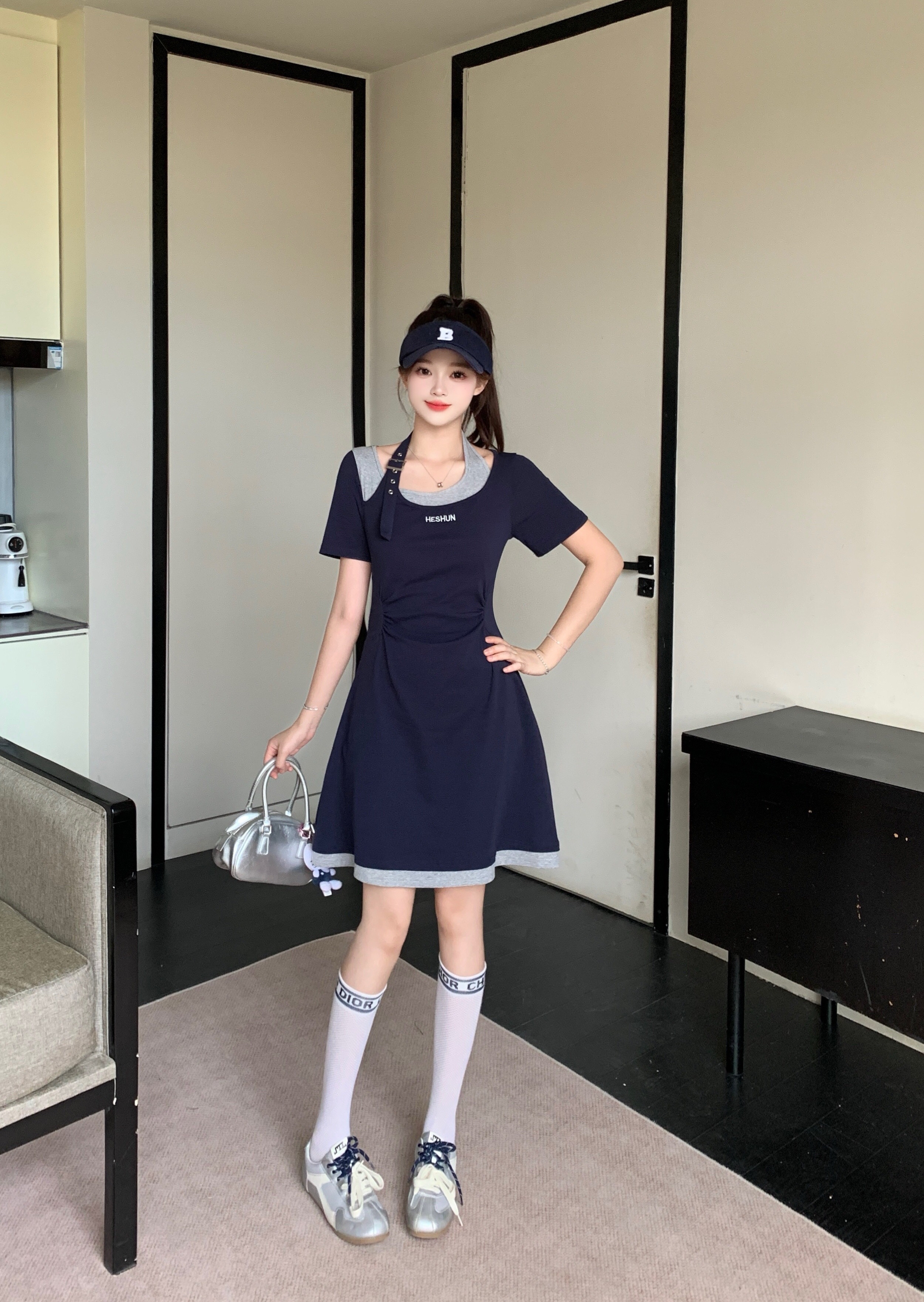 B279(64643短) 短款美式甜酷风假两件撞色单边扣带领灰拼蓝连身裙