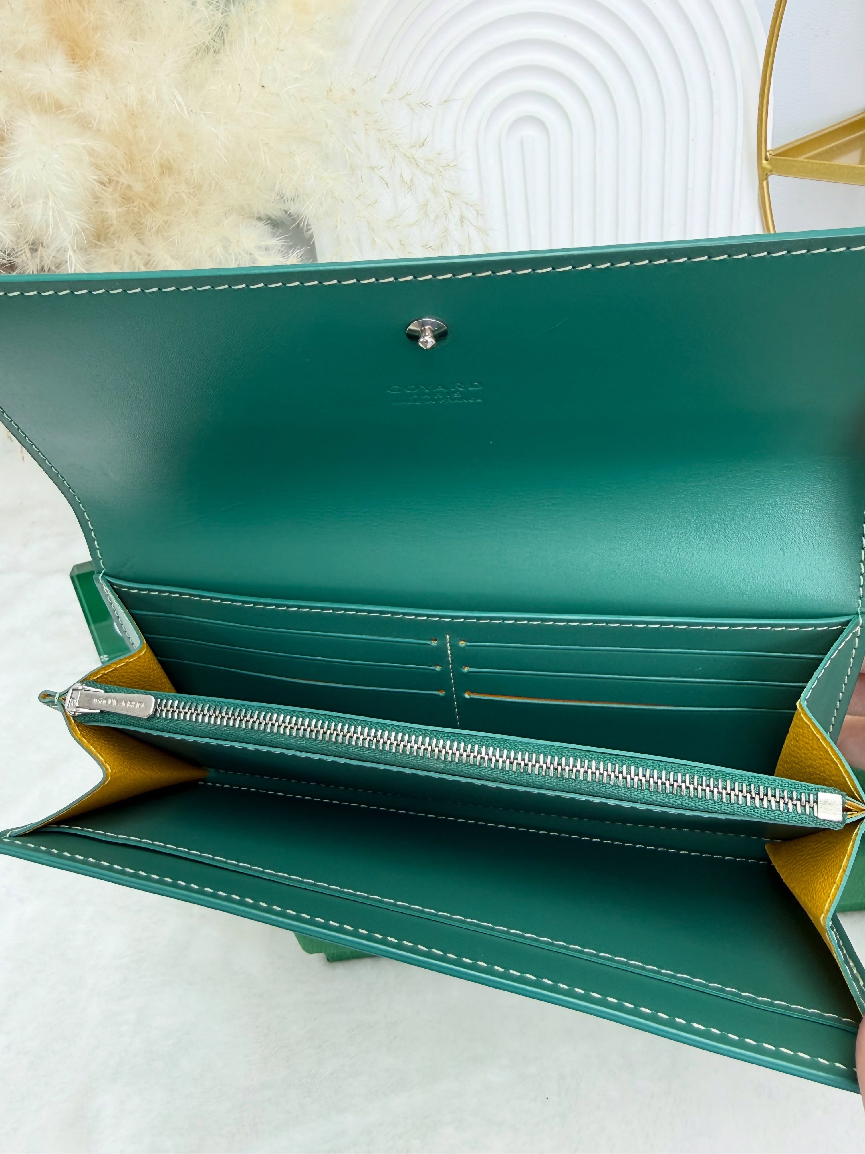 Goyard 👜 PRE OWNED 🛍️綠色老花長銀包💚