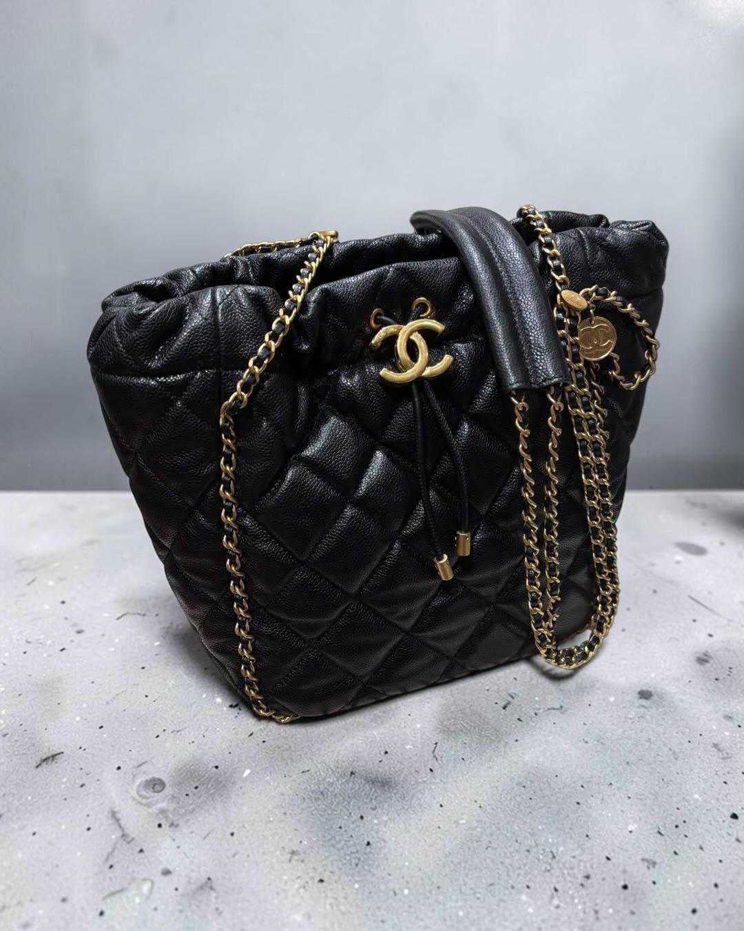 Chanel drawstring bag AS3469 黑色魚子醬牛皮金扣 bucket bag  100%Authentic,98%new  ✅晶片✅dust bag✅box