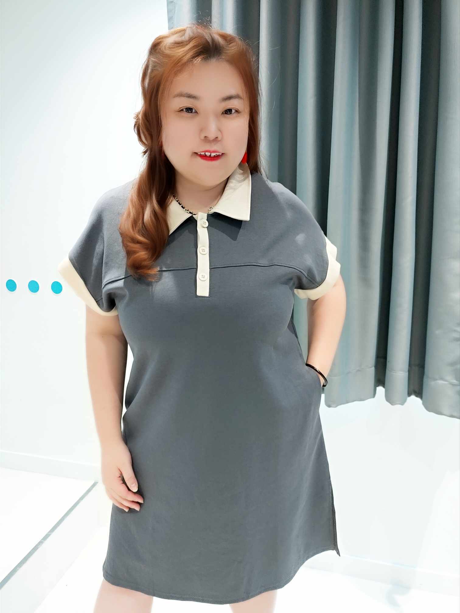 YCA05 25072 拼色有领POLO 连身裙