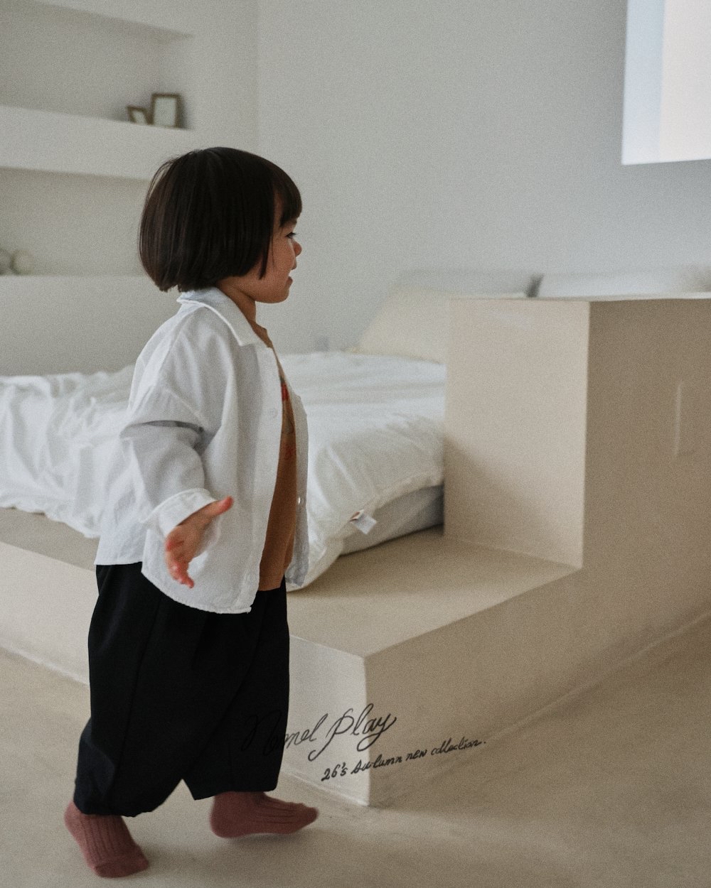 Normalplay | Half moon shirt