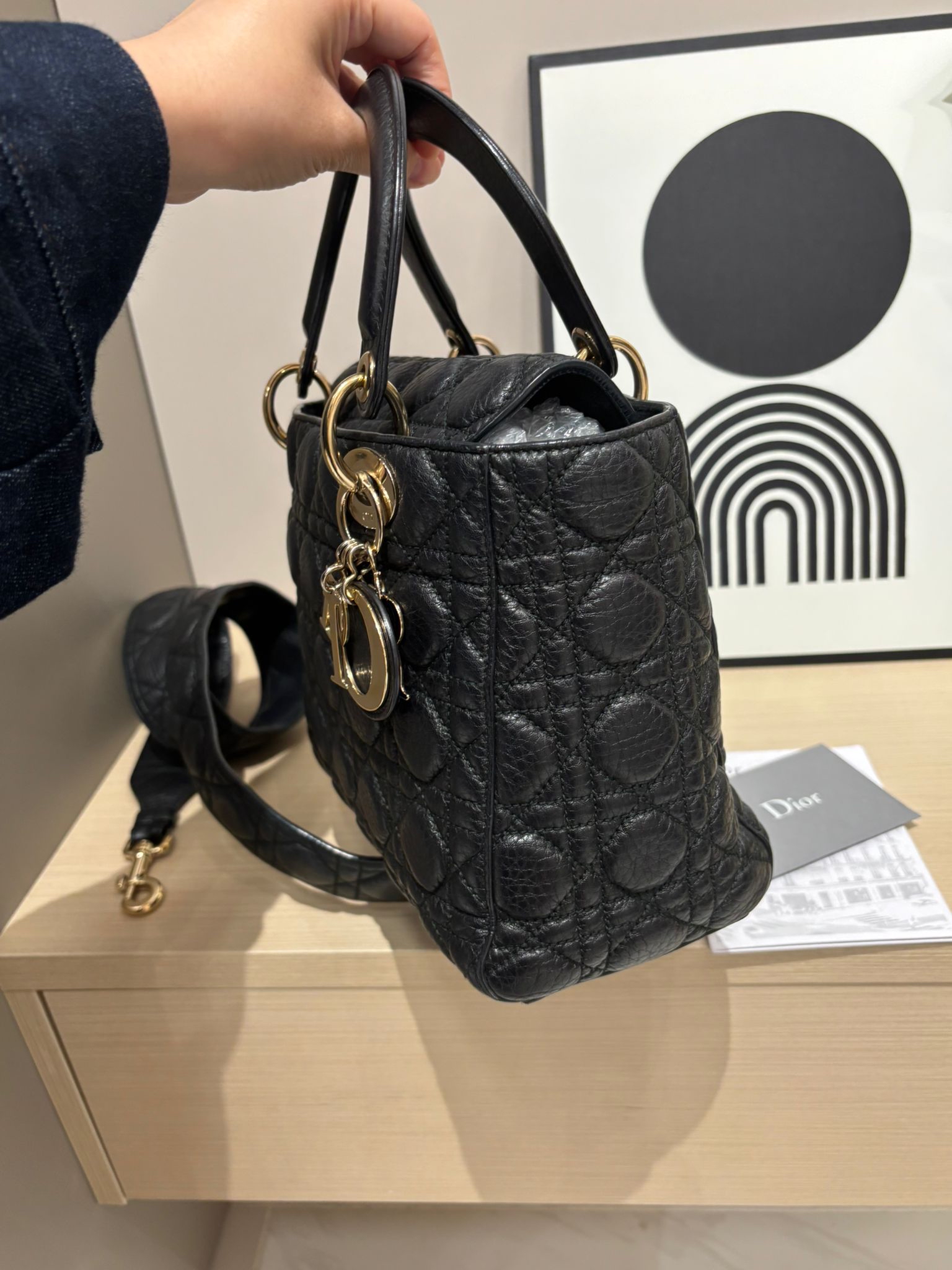Dior Lady Dior 黑色牛皮 100%Authentic, 95%New ✅收據✅ certificate ✅Dust bag ✅Box