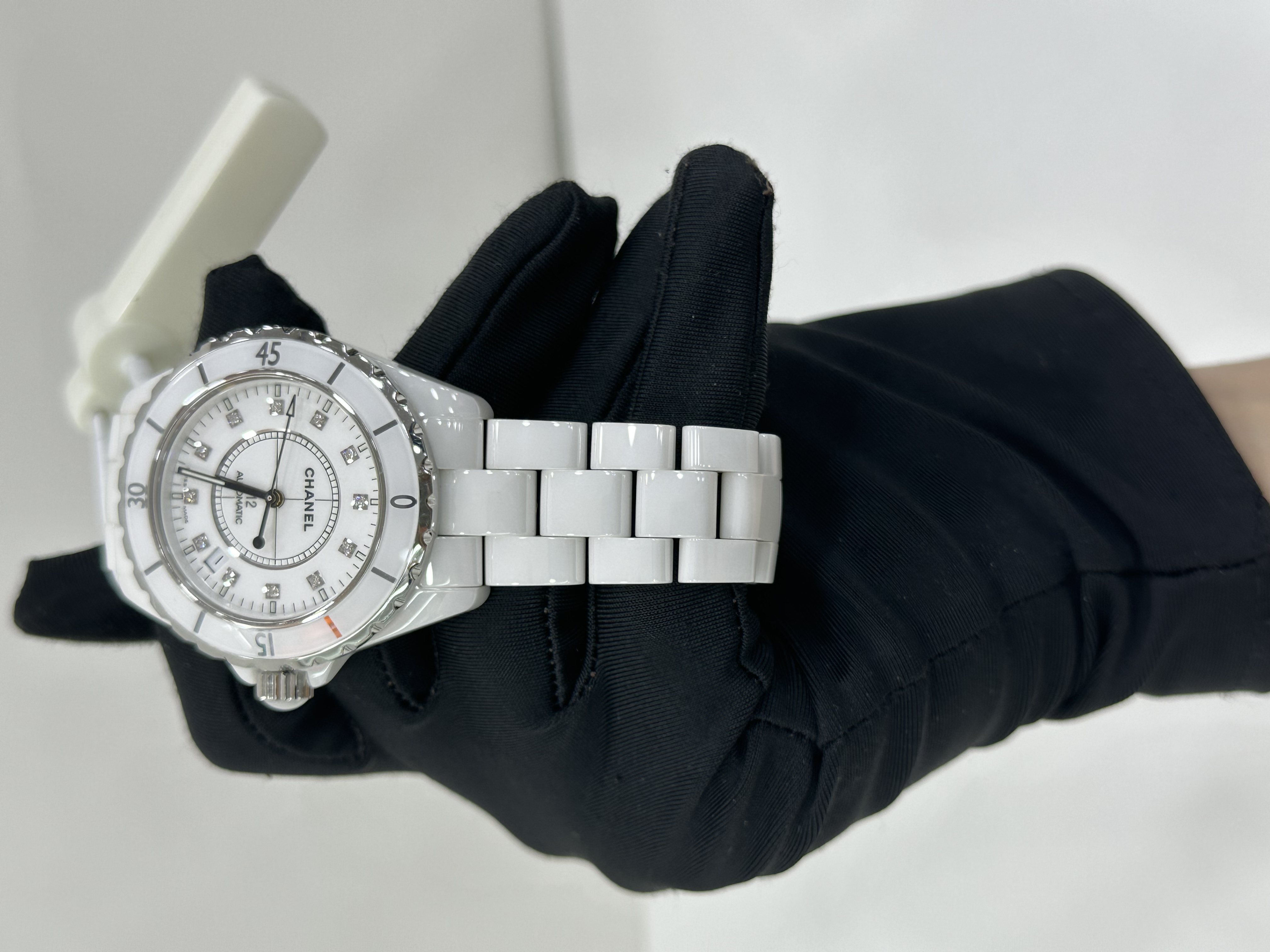 直播貨品 |  [1個-$100 2個-$300］GG33