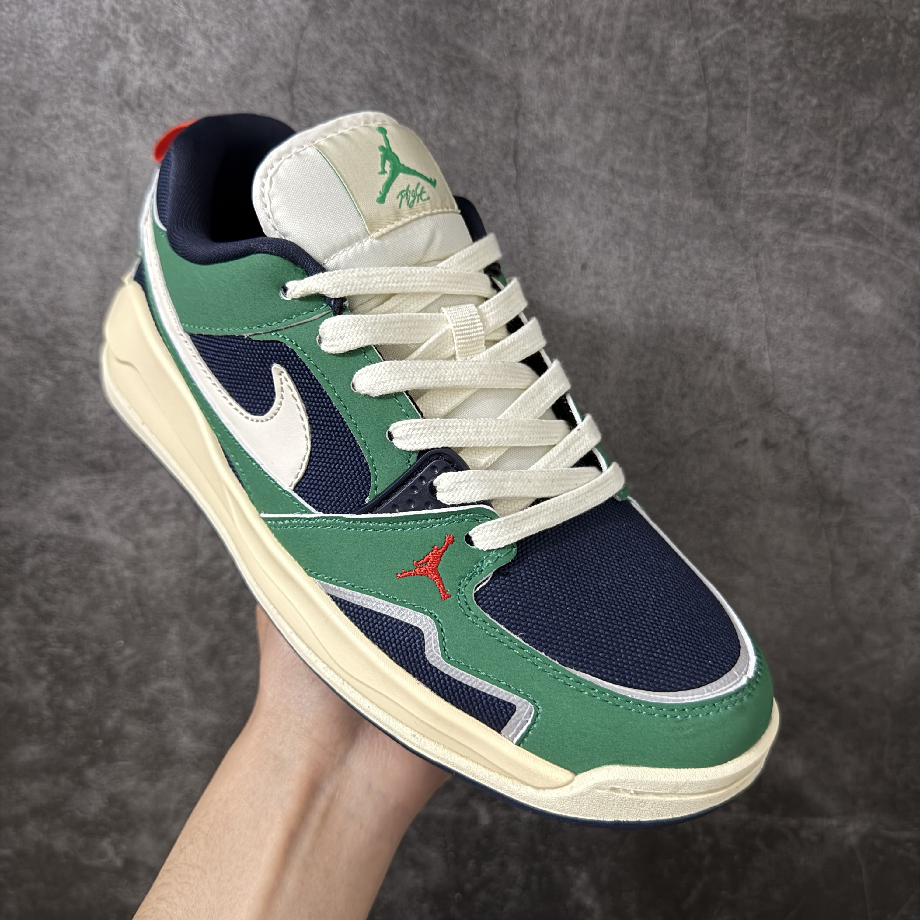 Nike Jordan CMFT Era HJ6777-400