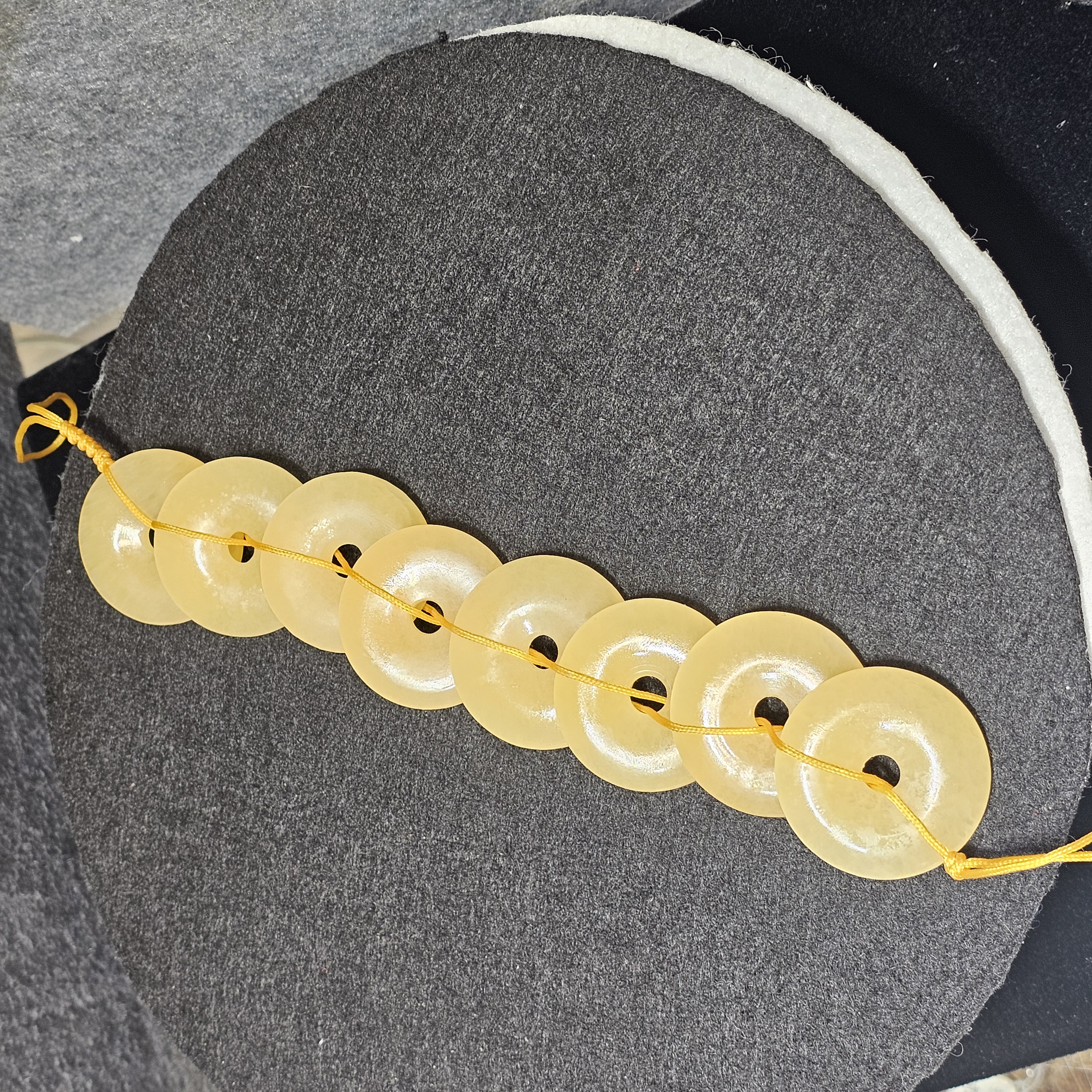 財運黃玉平安扣