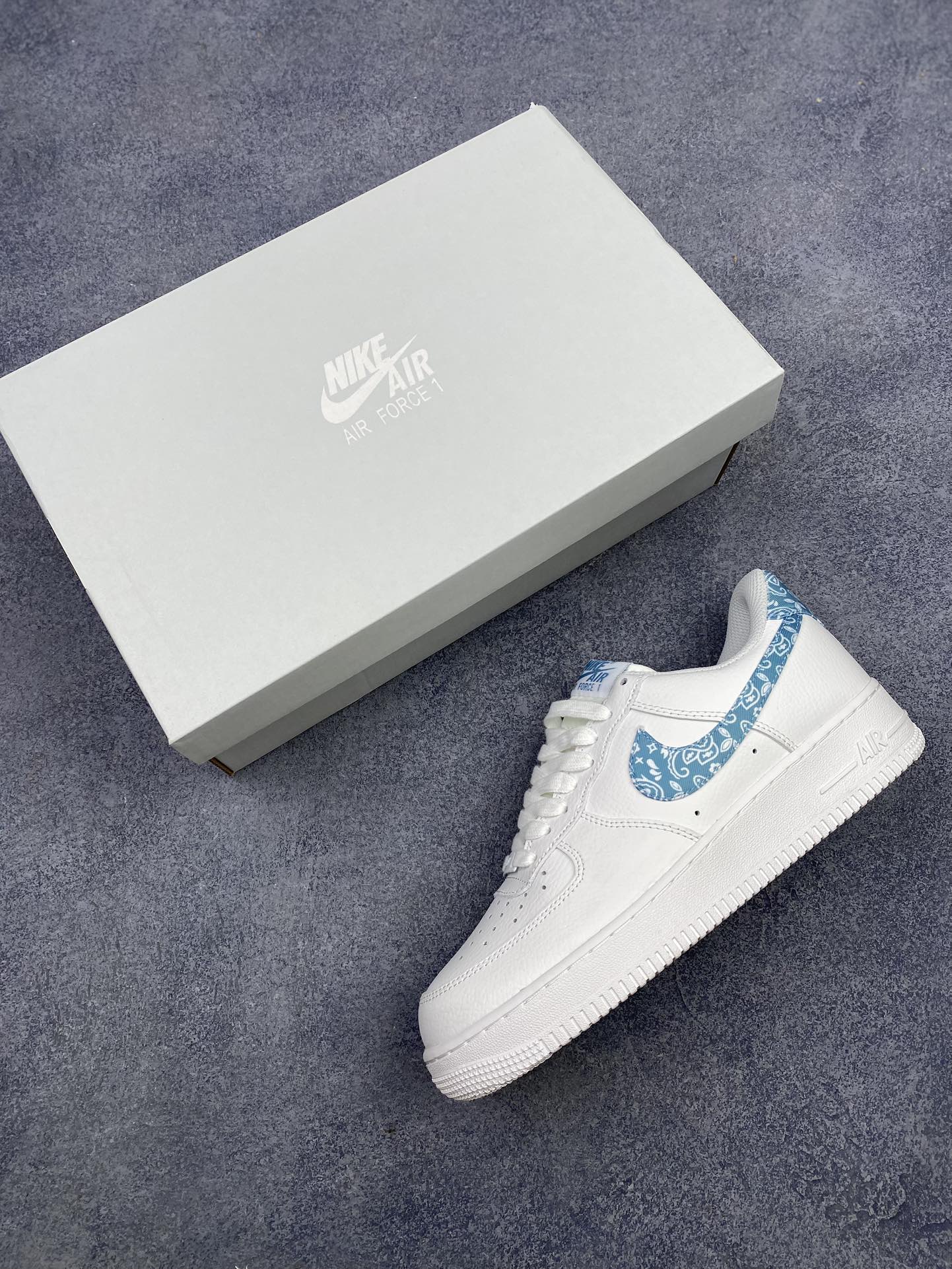 Nike Air Force 1 Low DH4406-100