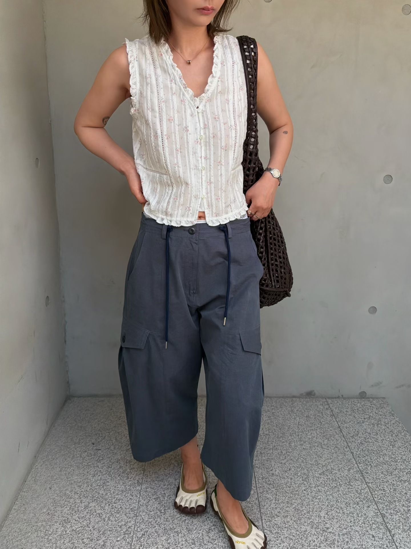 🇰🇷東大門女裝 | Flower sleeveless 