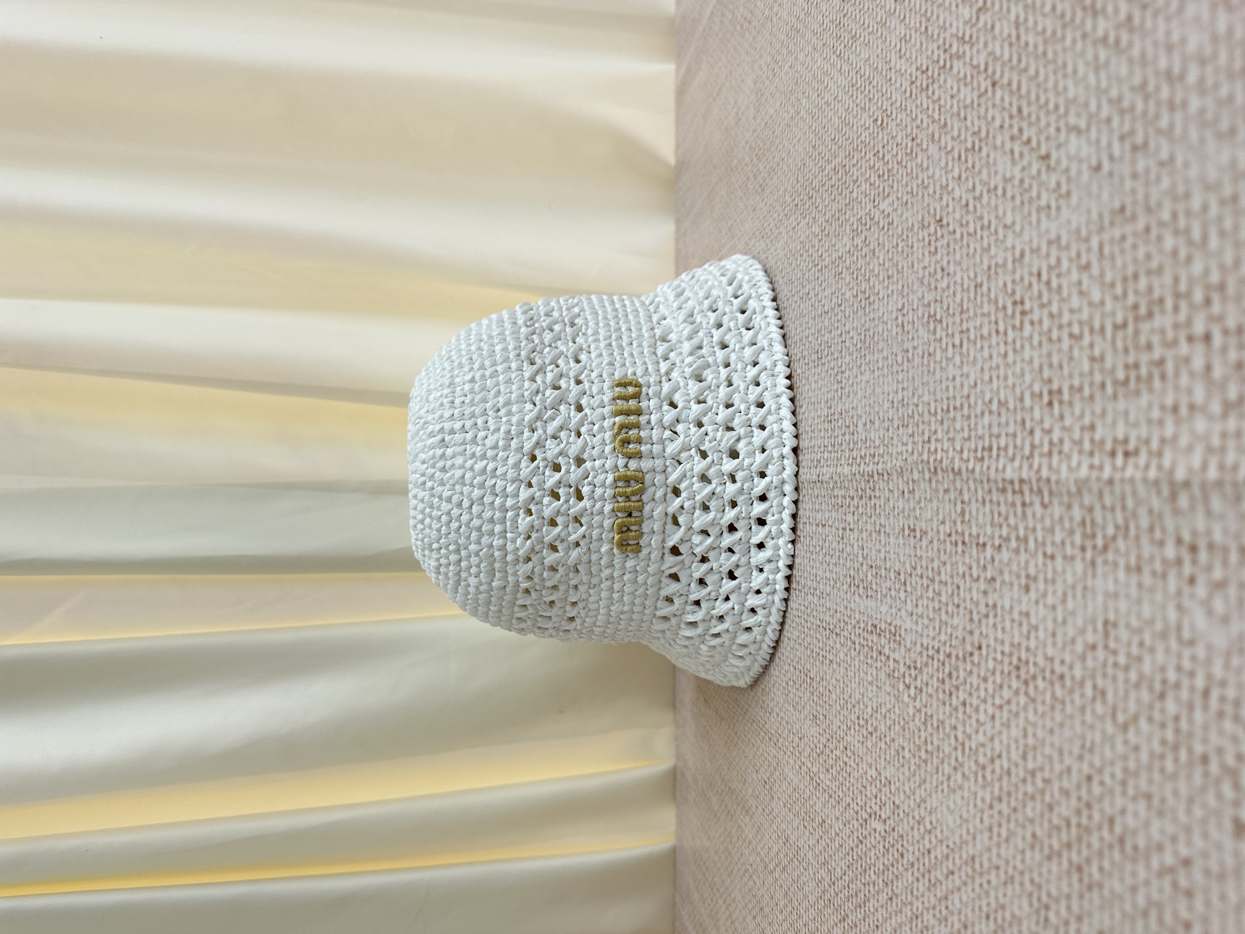 Pre-owned Miumiu bucket hat/ Product Code: 26040604