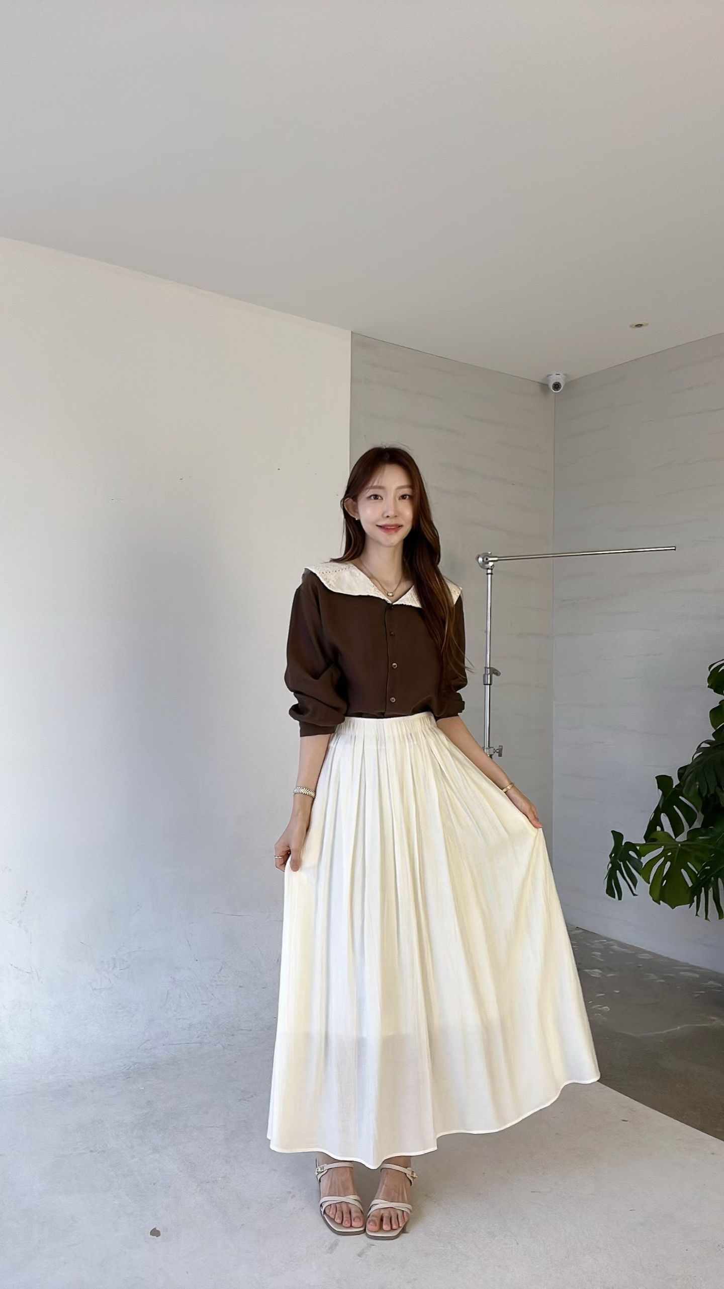 FV05 光澤感百摺SK (米白)