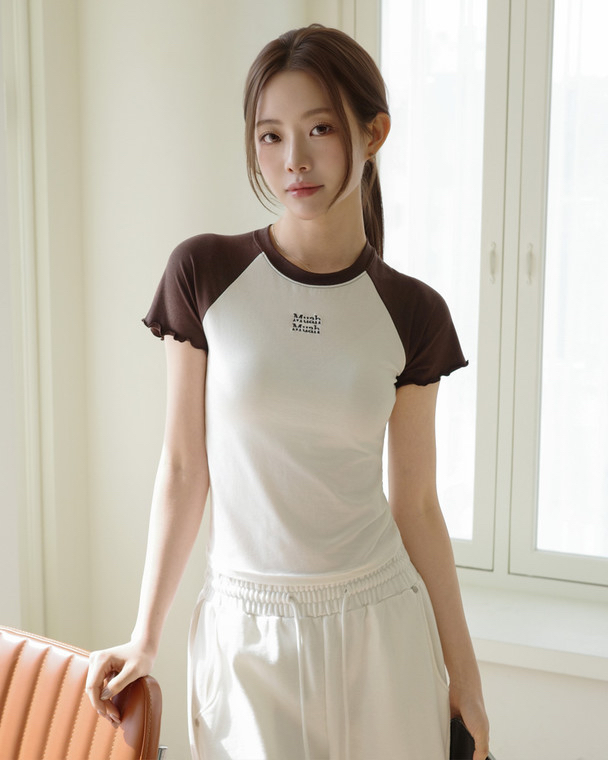 MuahMuah FRILL CONTTON MODAL HALF T-SHIRT