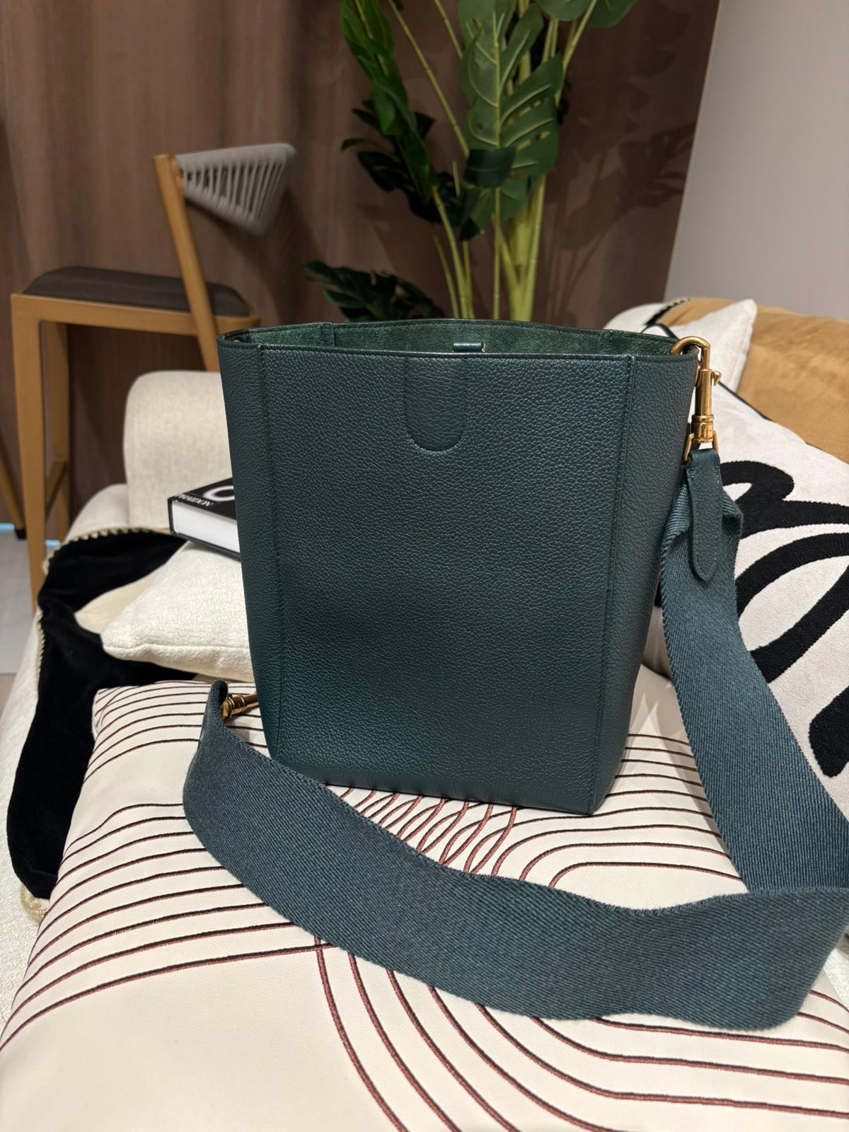 CELINE SANGLE small calfskin Shoulder Bag 95%new ✅dust bag