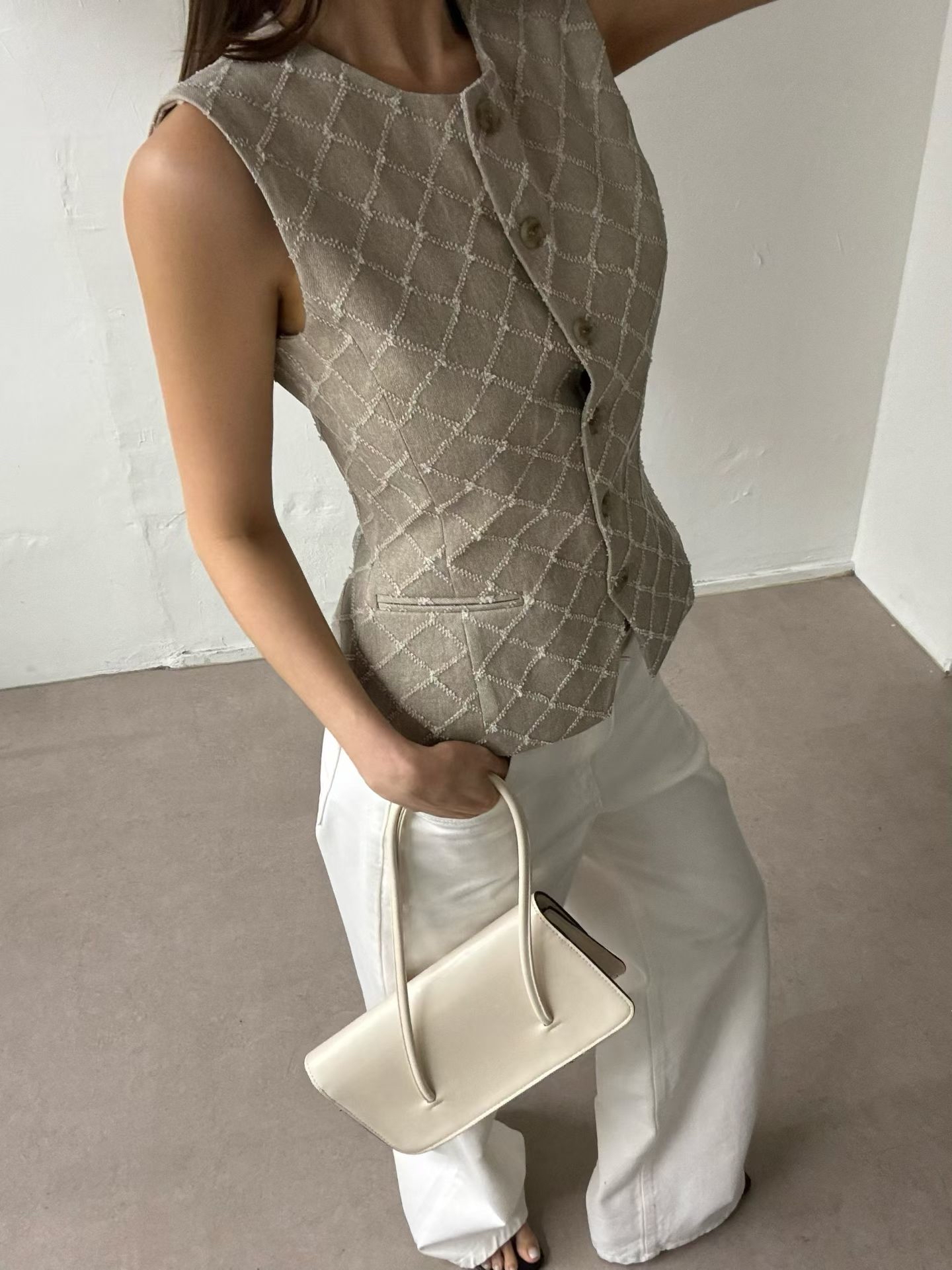 MARGOT Elegant Diamond Vest