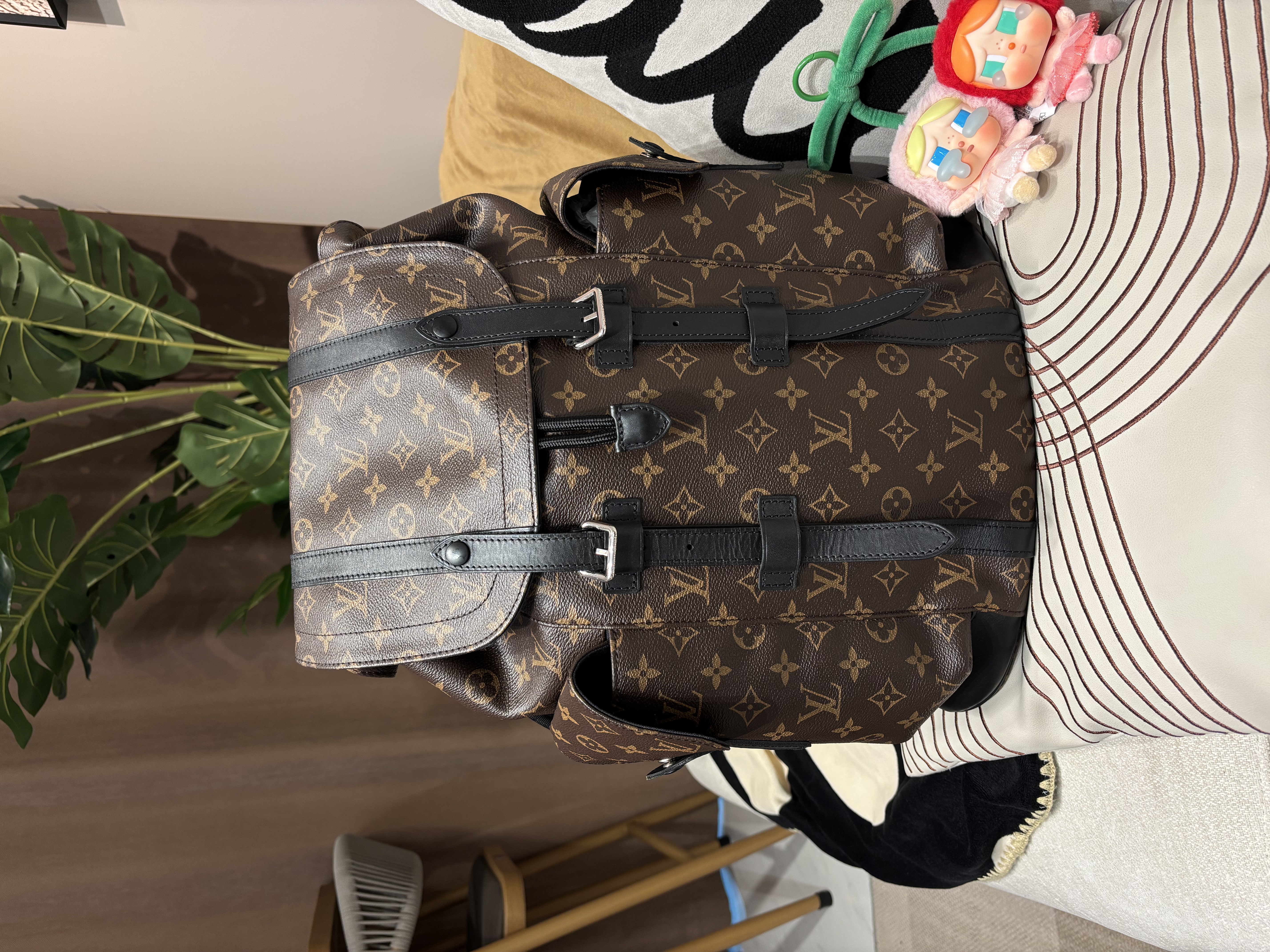 Lv backpack Christopher MM M43735 Monogram Macassar 100%Authentic,95%new✅dust bag ✨