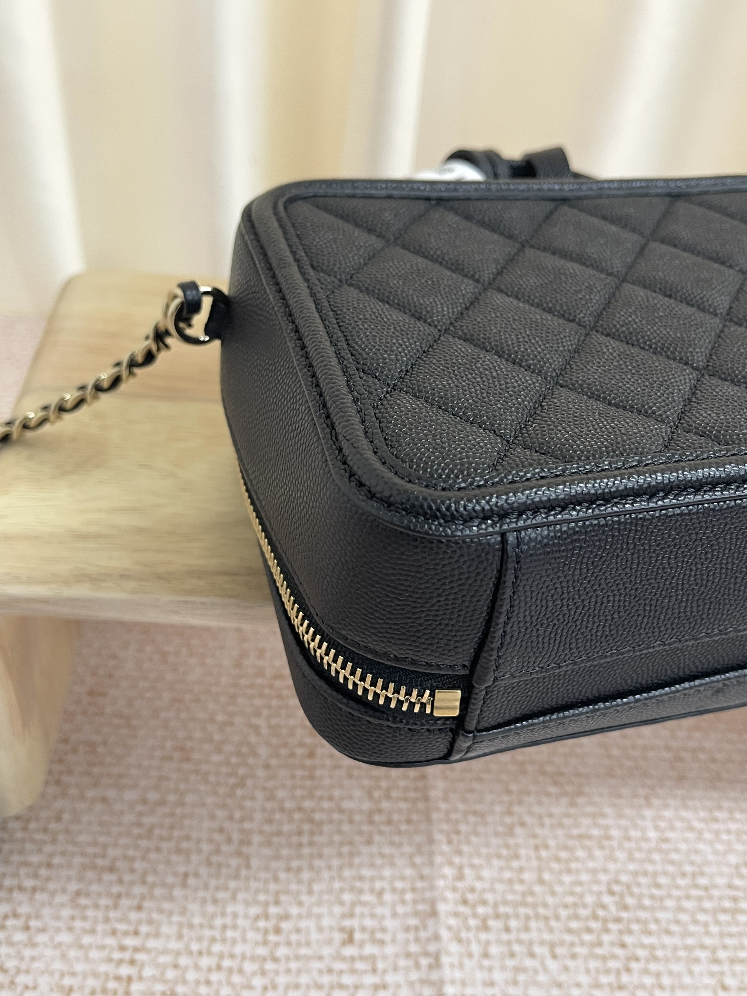 Pre-owned Chanel vanity case / Product Code: 26021001