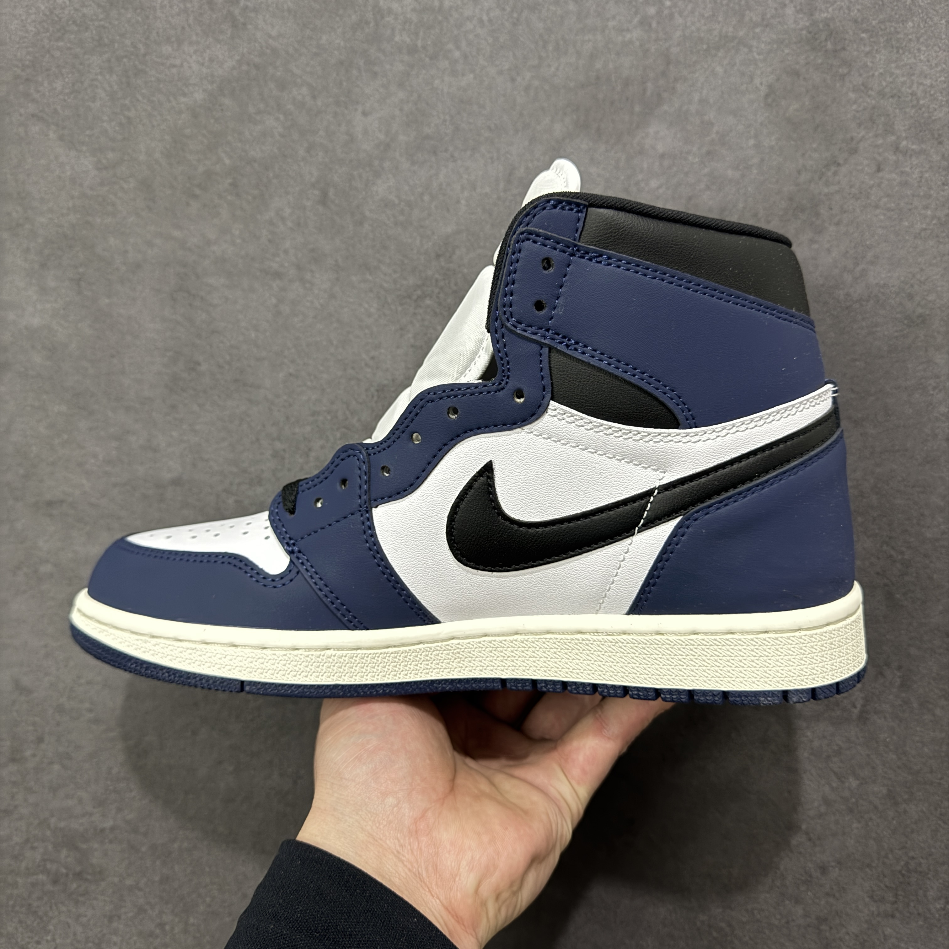 Nike Air Jordan 1 Retro High OG DZ5485-401