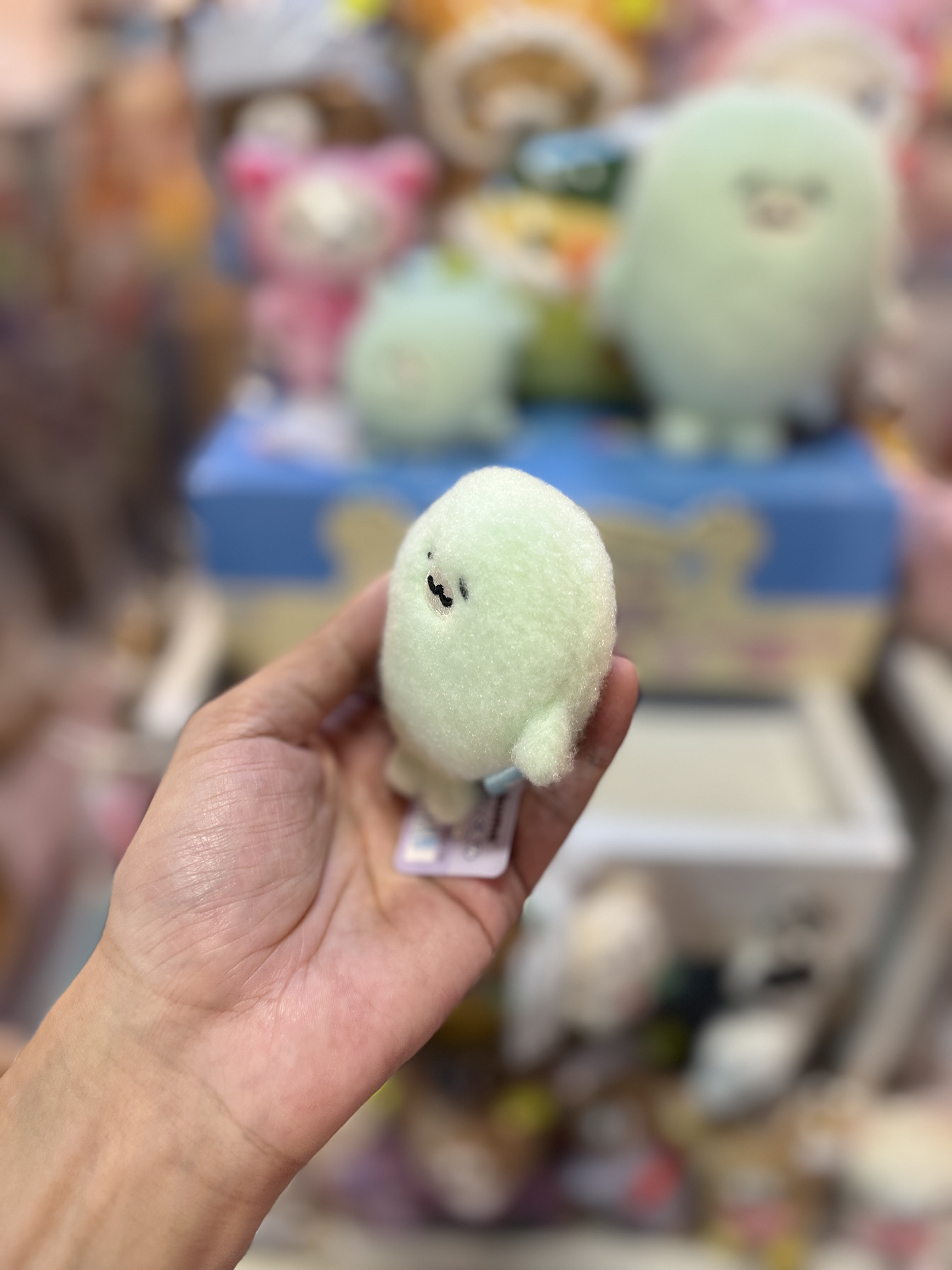 《現貨》全新Rilakkuma瓦瓦貓系列小海豹 手玉公仔。掛飾。公仔