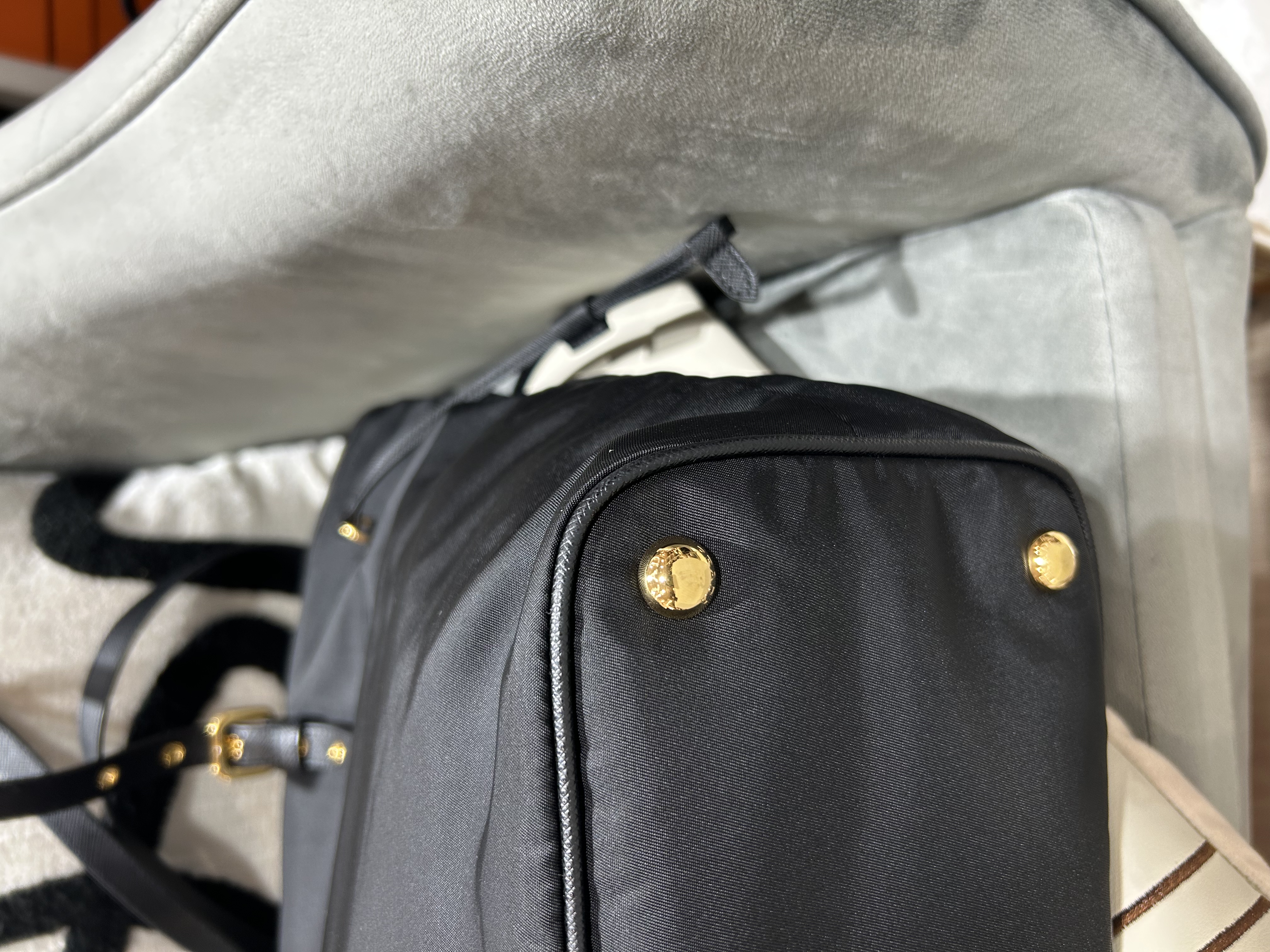 Prada Nylon Shoulder Tote Bag Black 100%Authentic,98%new ✅dust bag  