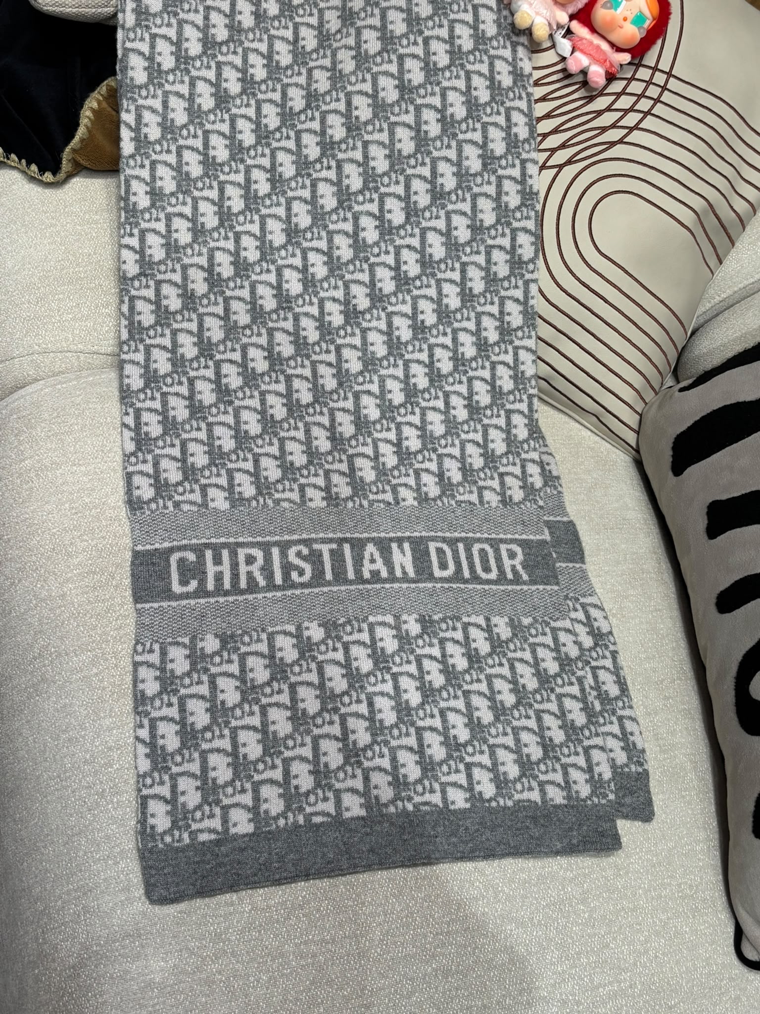 CHRISTIAN DIOR Oblique Scarf Cashmere Dior 頸巾100%Authentic, 99%New ✅ Box