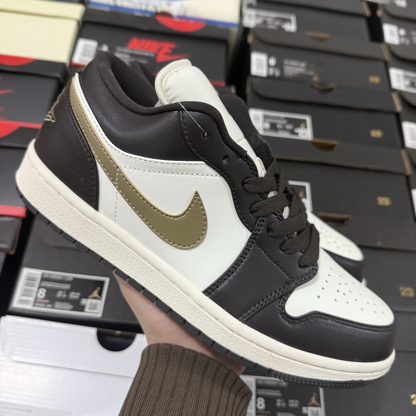 Nike Air Jordan 1 Low 'Shadow Brown' DC0774-200
