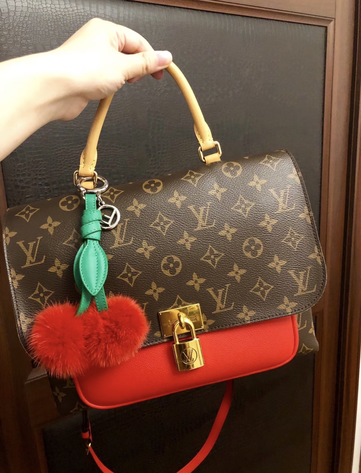 Fendi cherry🍒 charm 