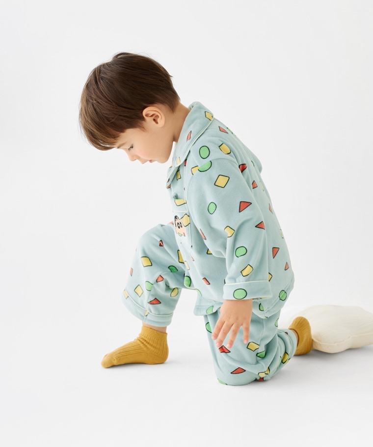 💚代購 台灣直送💚正版授權 蠟筆小新滿印絲絨長袖家居服上下套裝