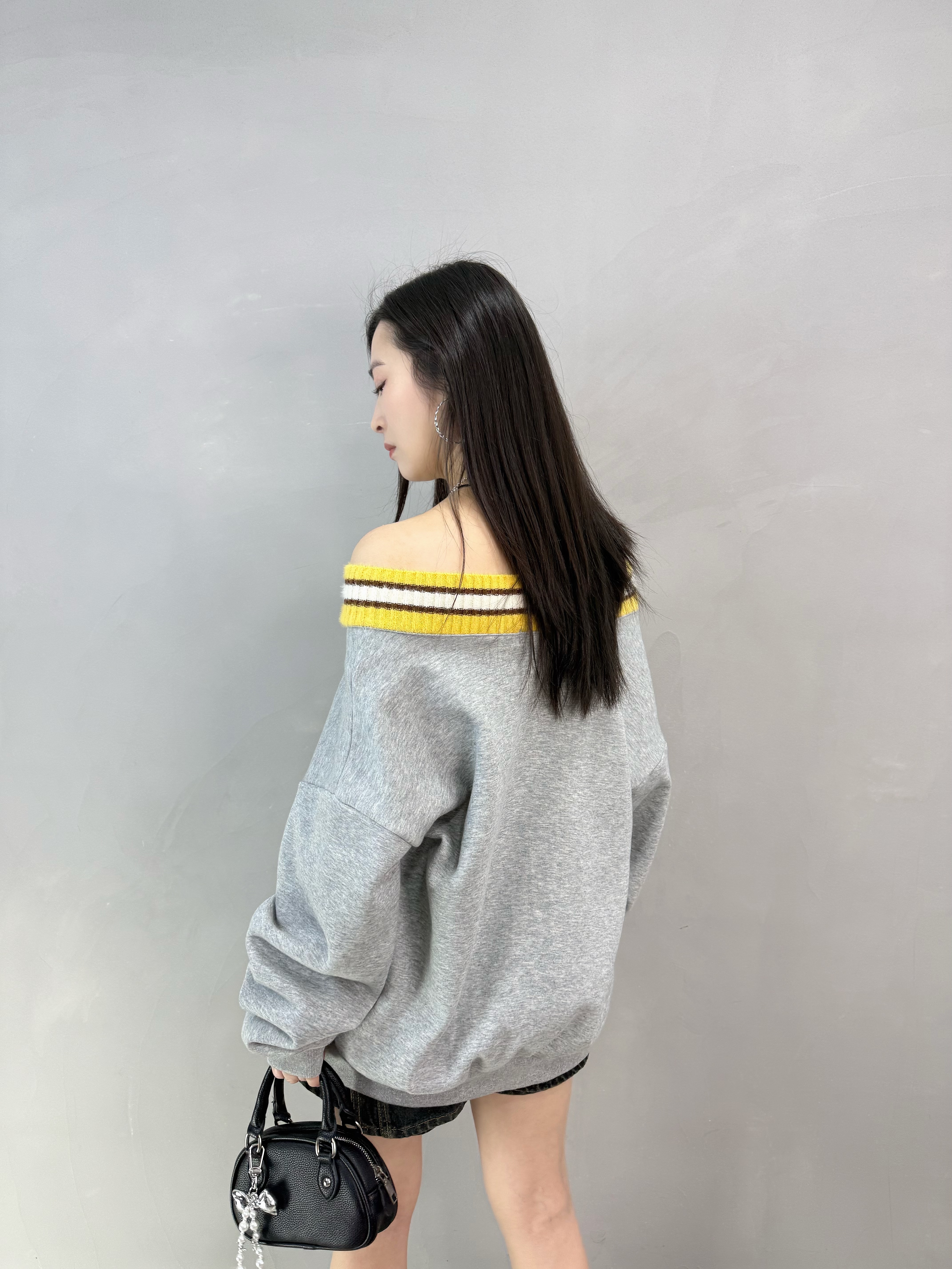 E65 拼針織V領兩著衛衣