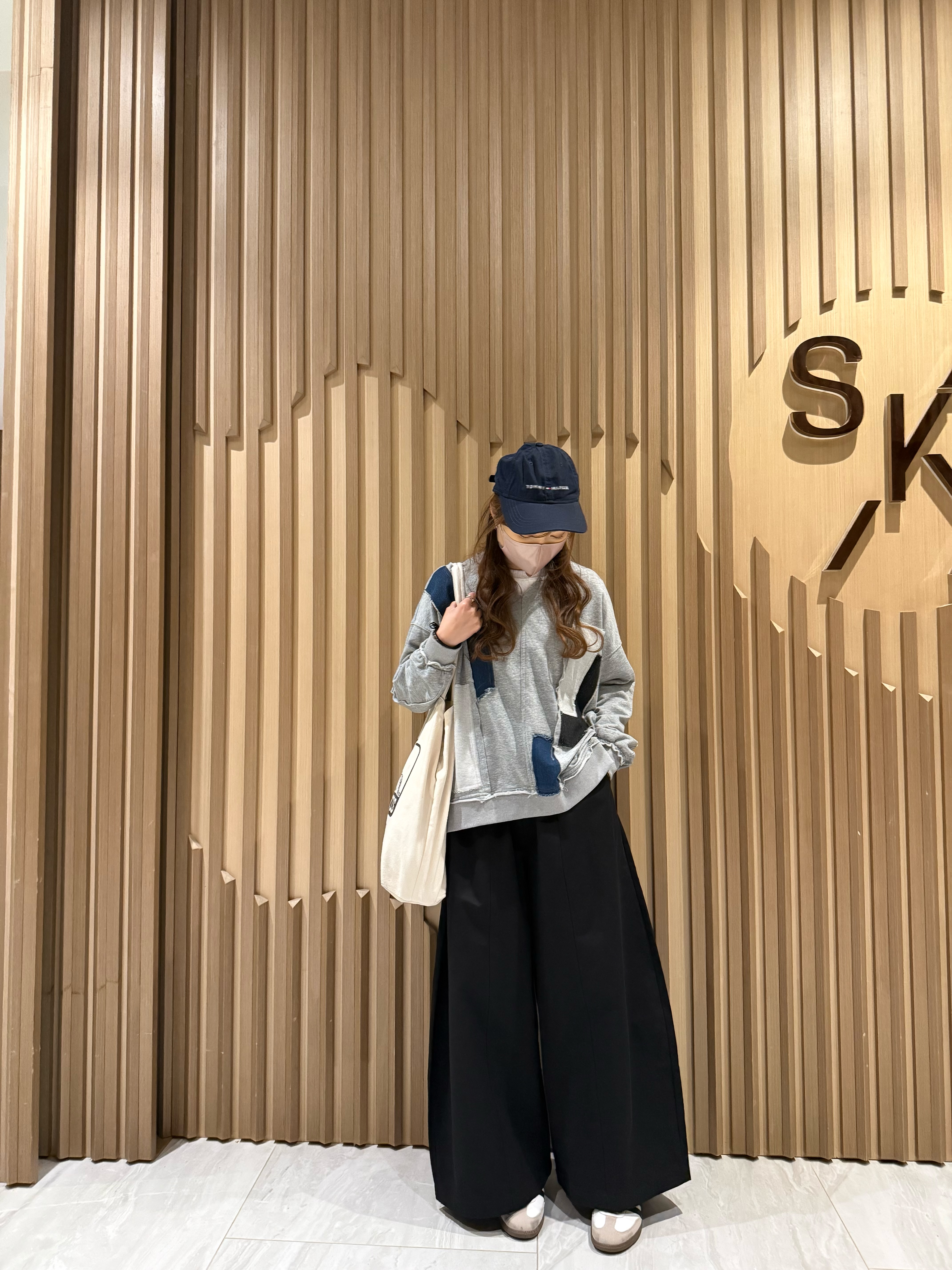 𝐕領拼牛仔布衛衣