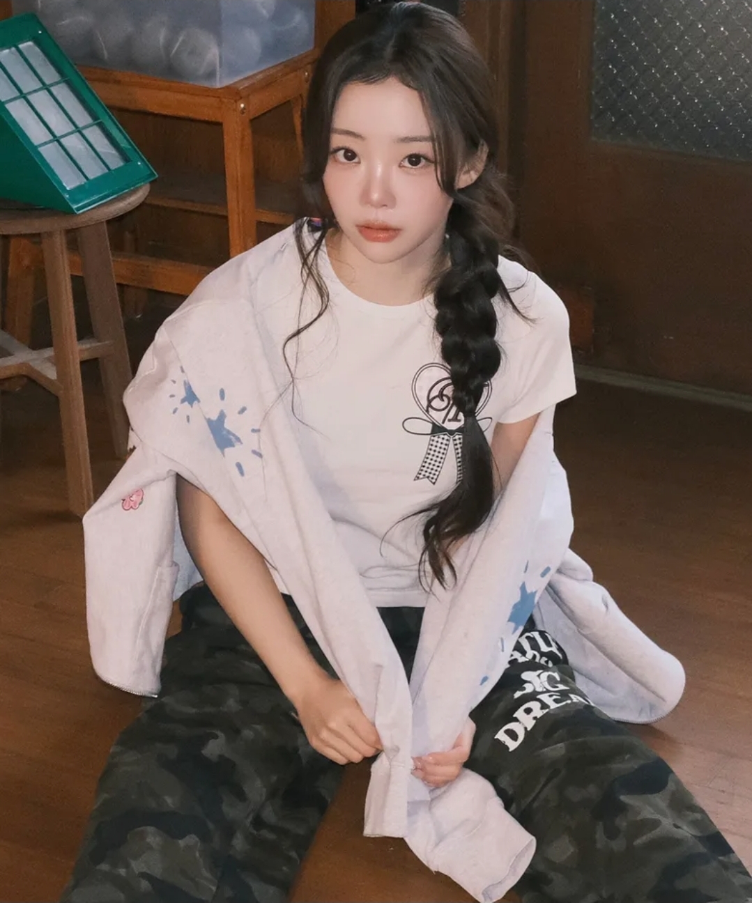 《換乘戀愛4♡敏京著用款》YOUHEE Rosette Tee