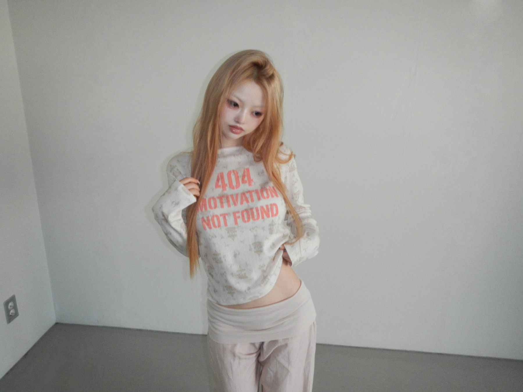 Carousel Graphic Long Sleeve