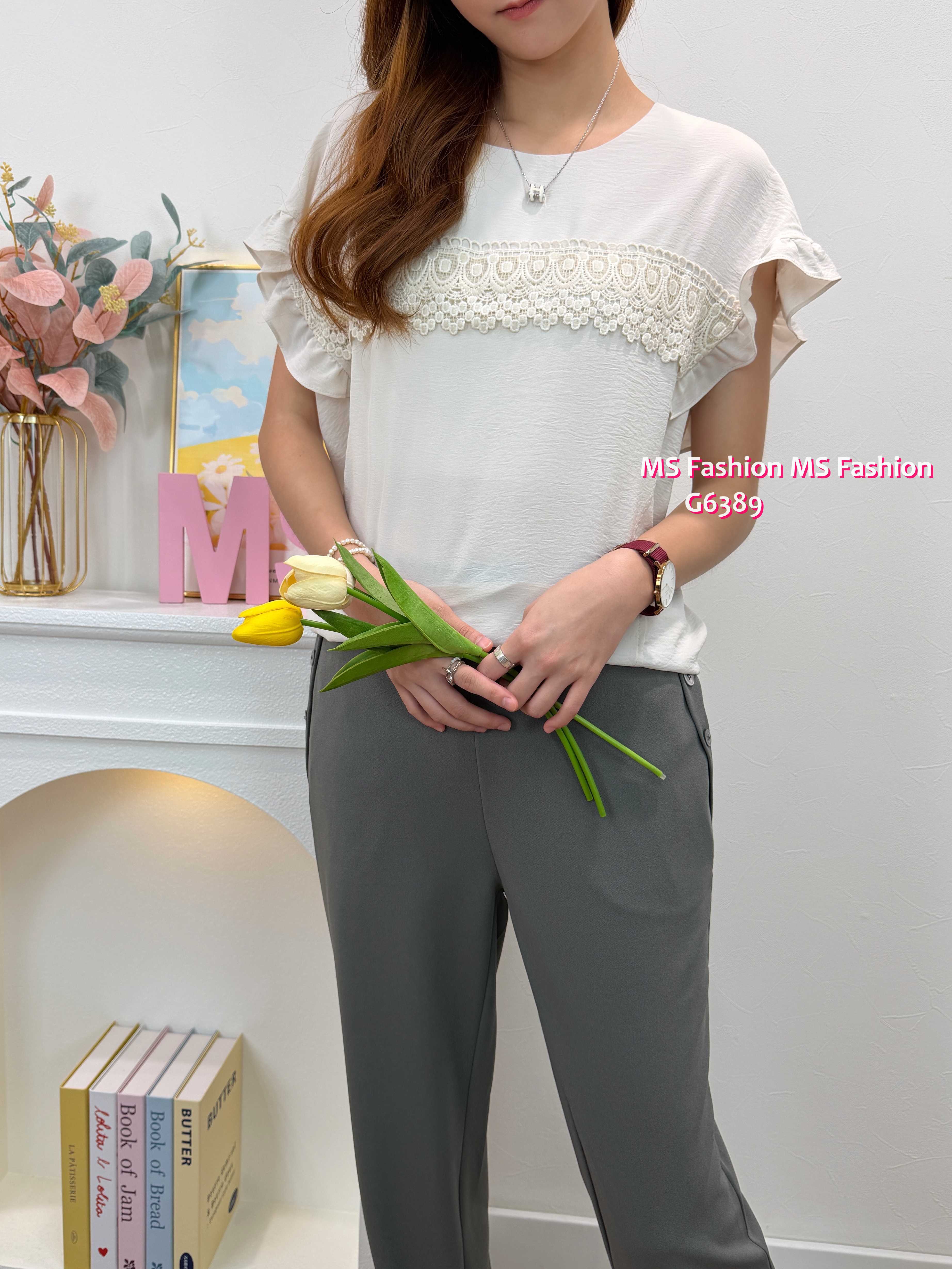 G6389 靚色通花ruffle袖top