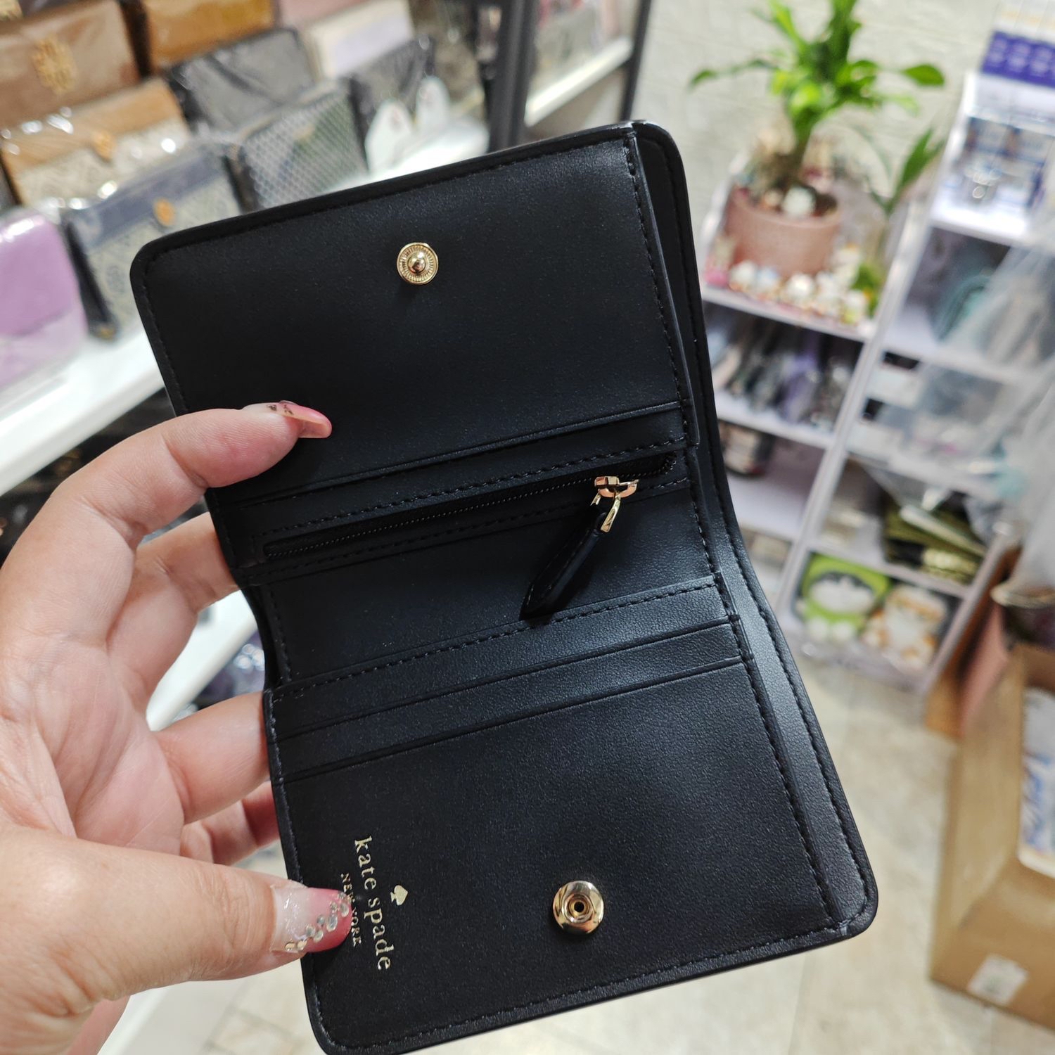 *🇺🇸美國直送Kate Spade白色銀包* 