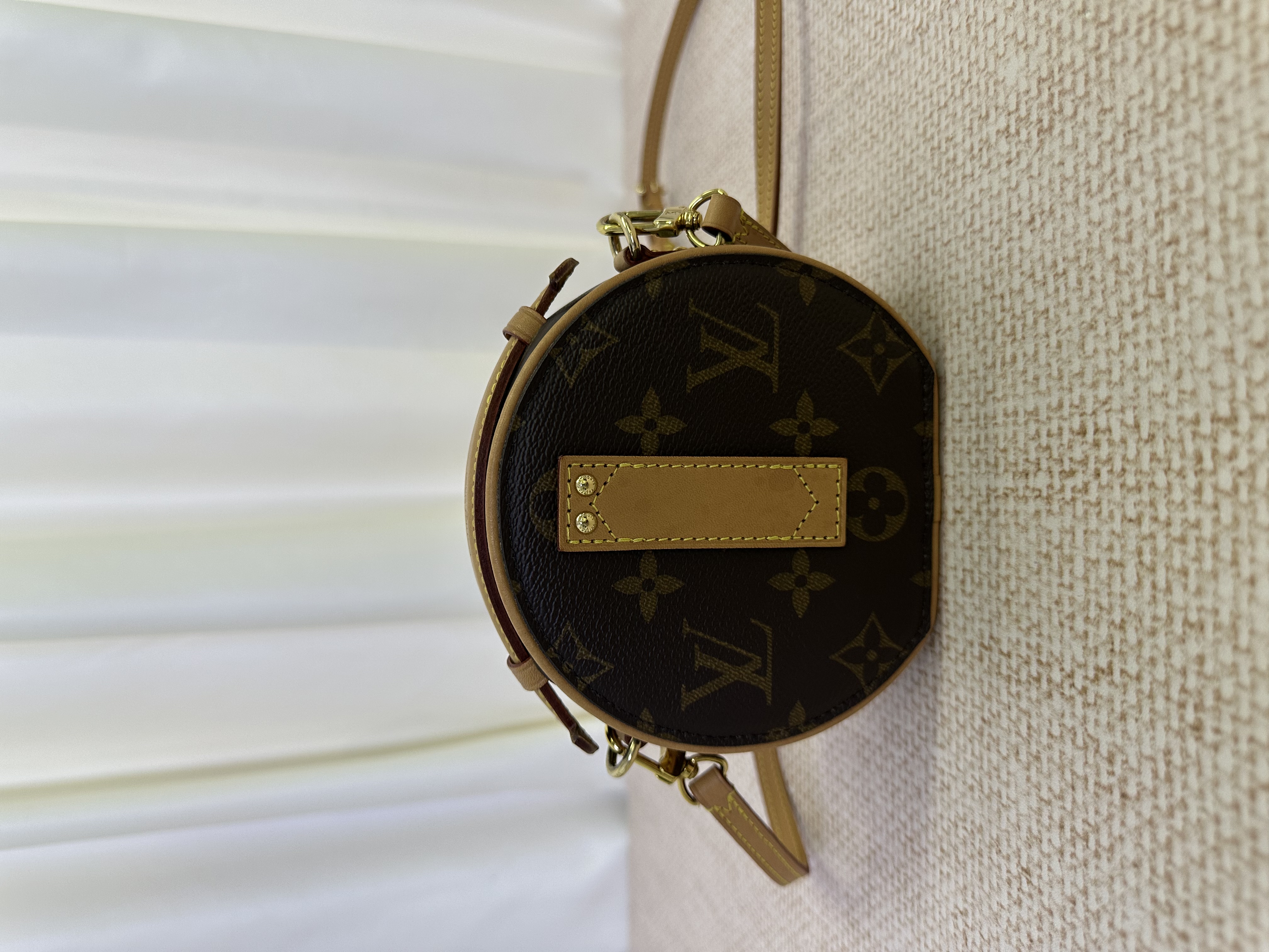 Pre-owned Louis Vuitton Mini Boîte Chapeau / Product Code: 26030910